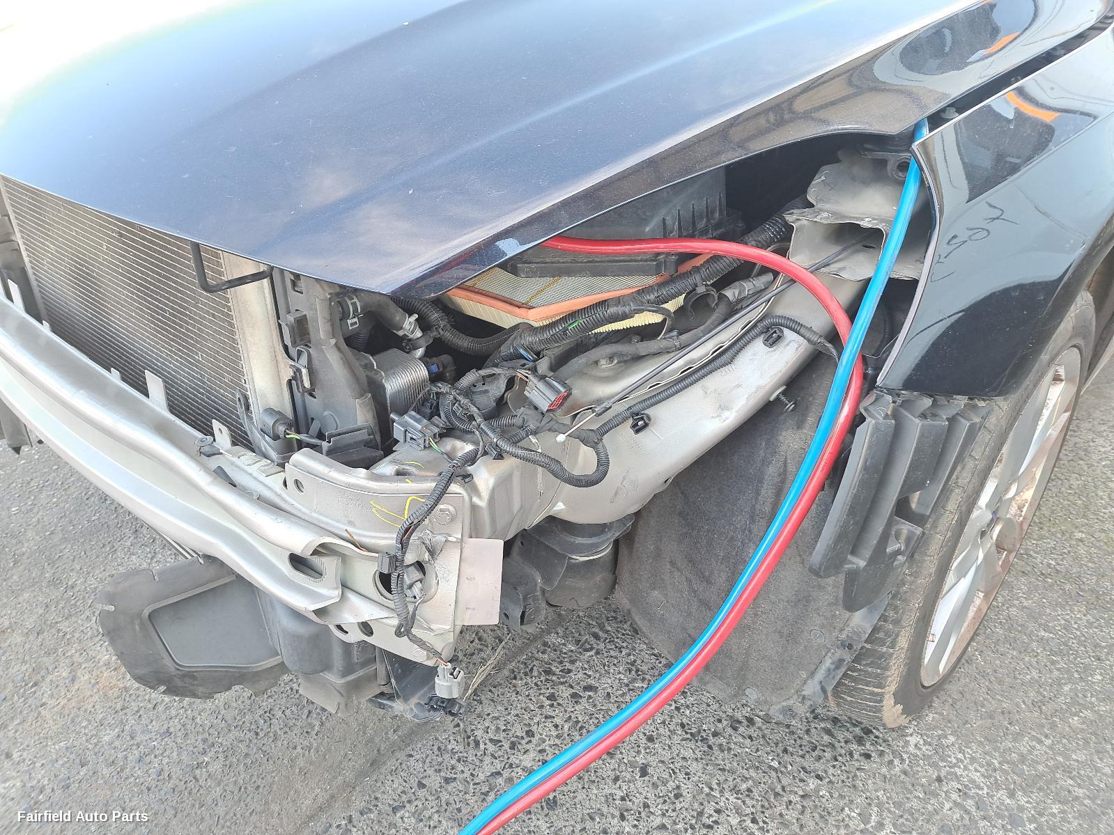 2011 Volvo S60/v60 Left Taillight