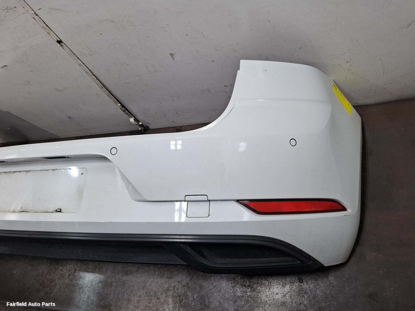 2017-2020 Volkswagen Golf Rear Bumper