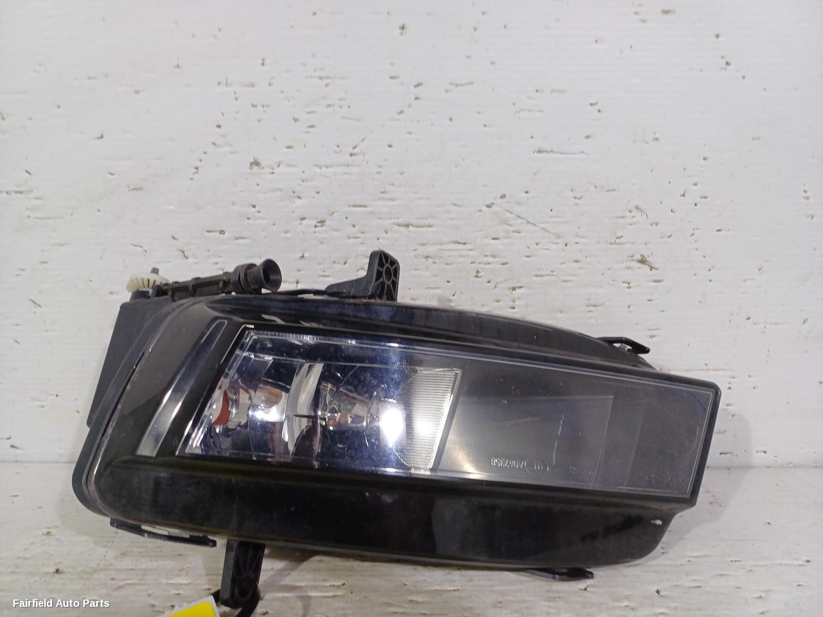 2012-2017 Volkswagen Golf Left Indicator Fog Side