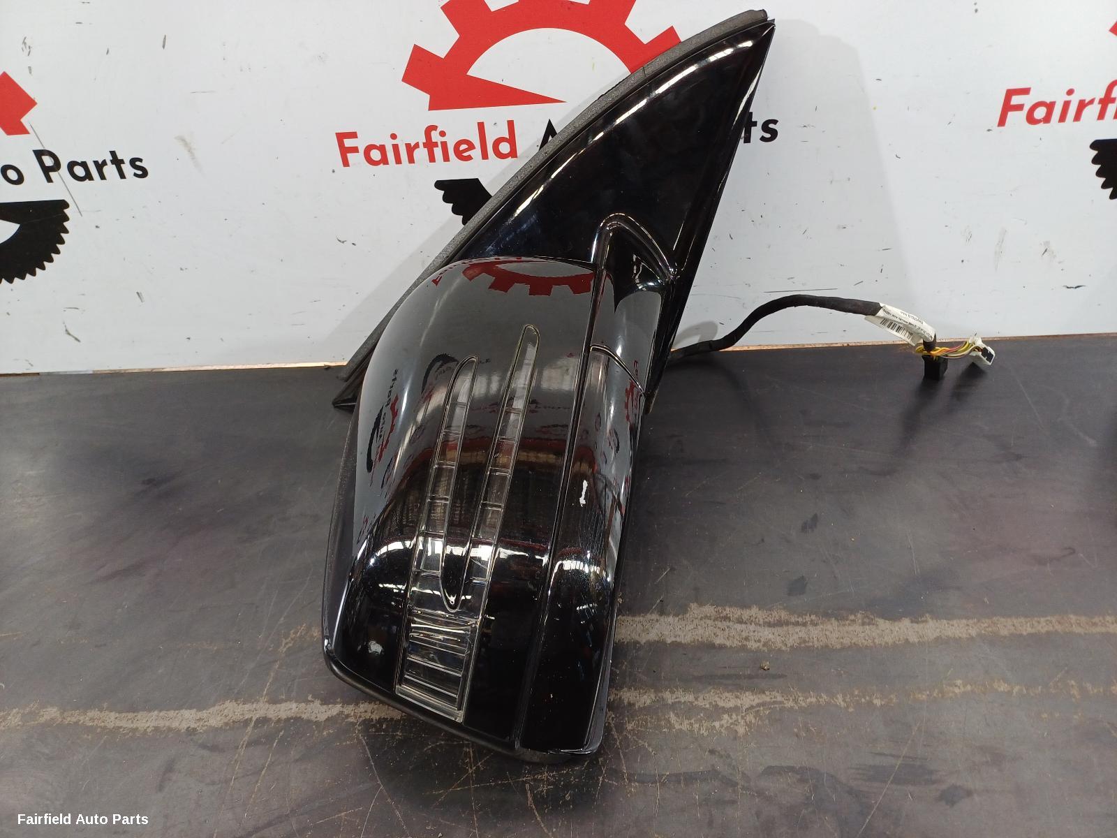 2006-2010 Mercedes R Class Right Door Mirror