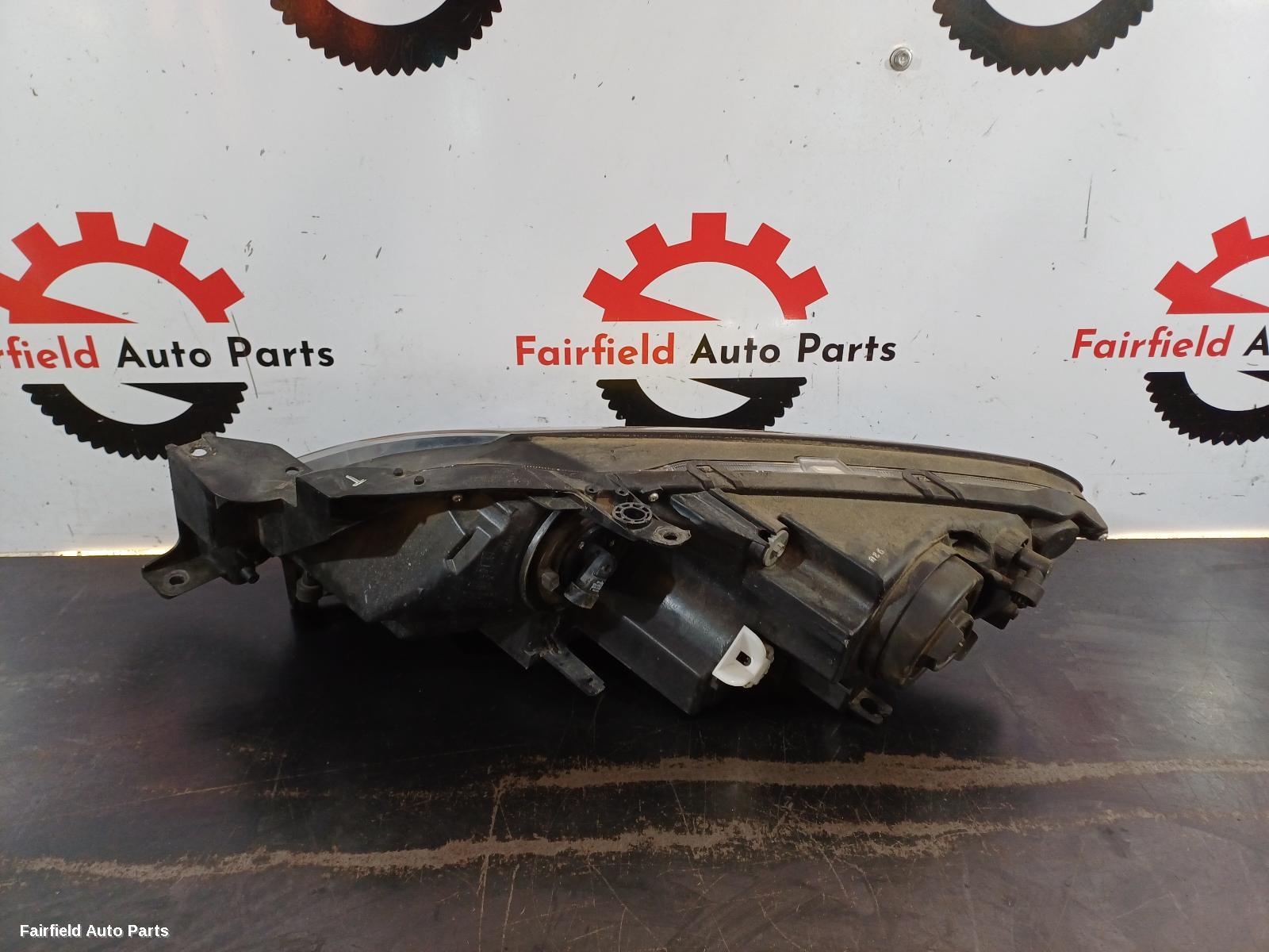 2009-2012 Mazda Cx7 Right Headlamp