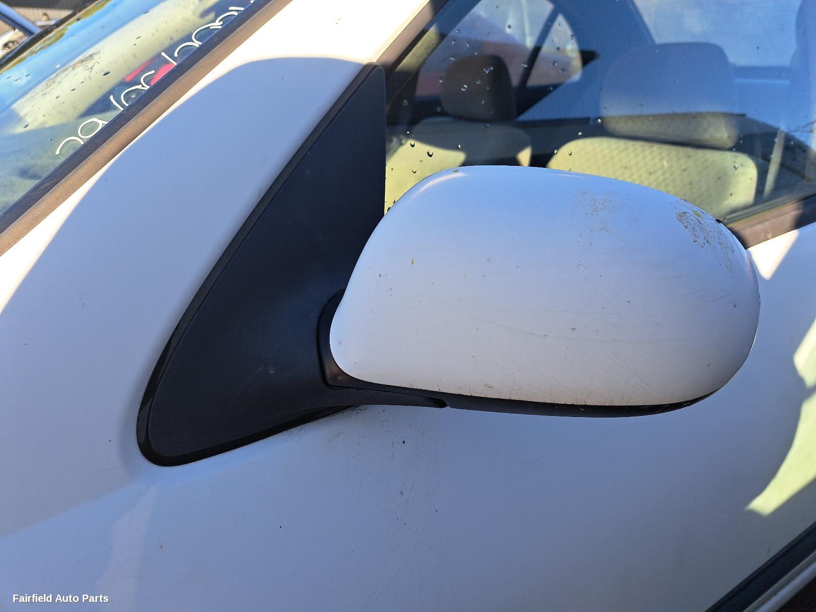 2003-2005 Nissan Pulsar Right Door Mirror