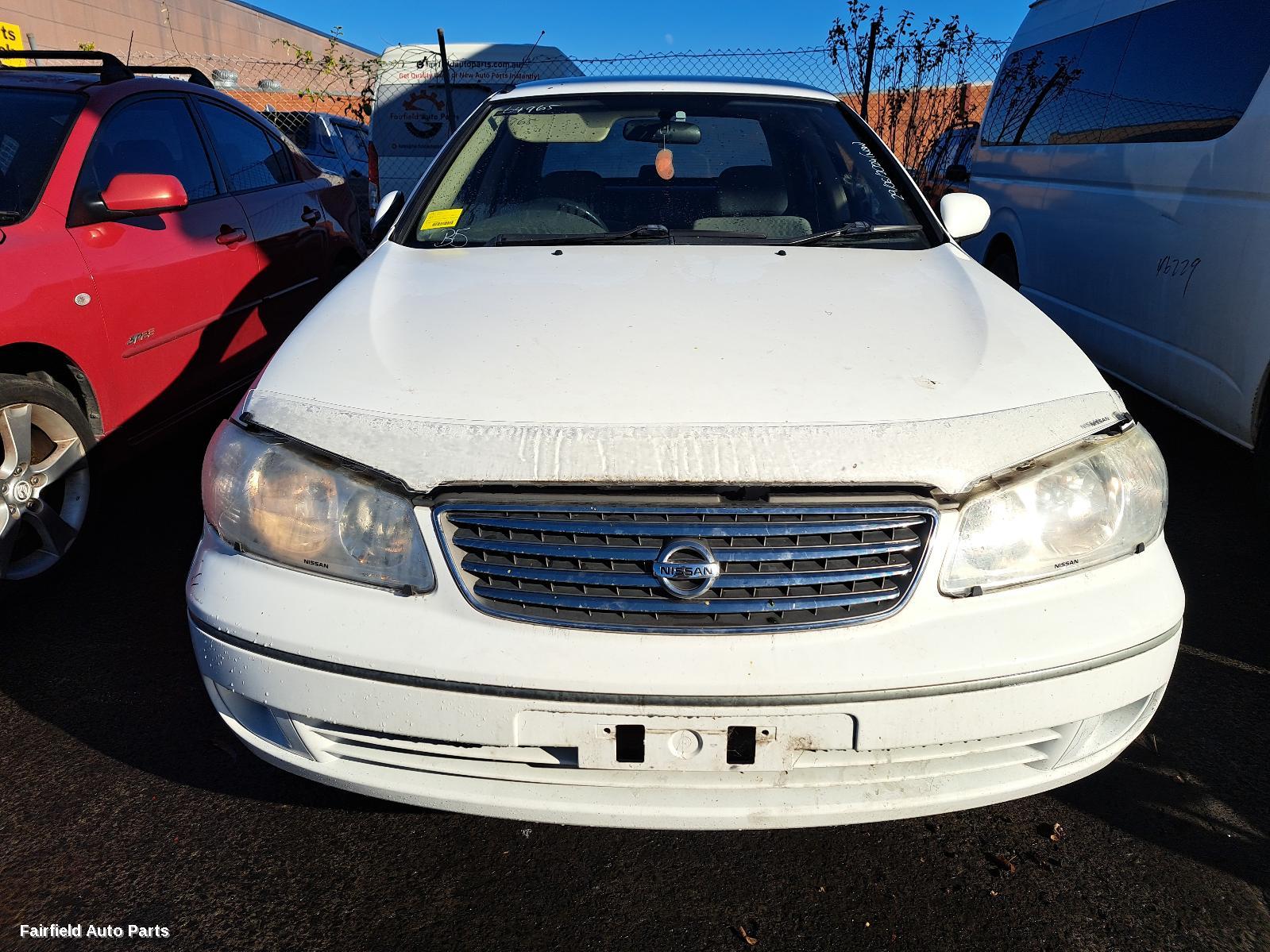 2004 Nissan Pulsar Right Headlamp