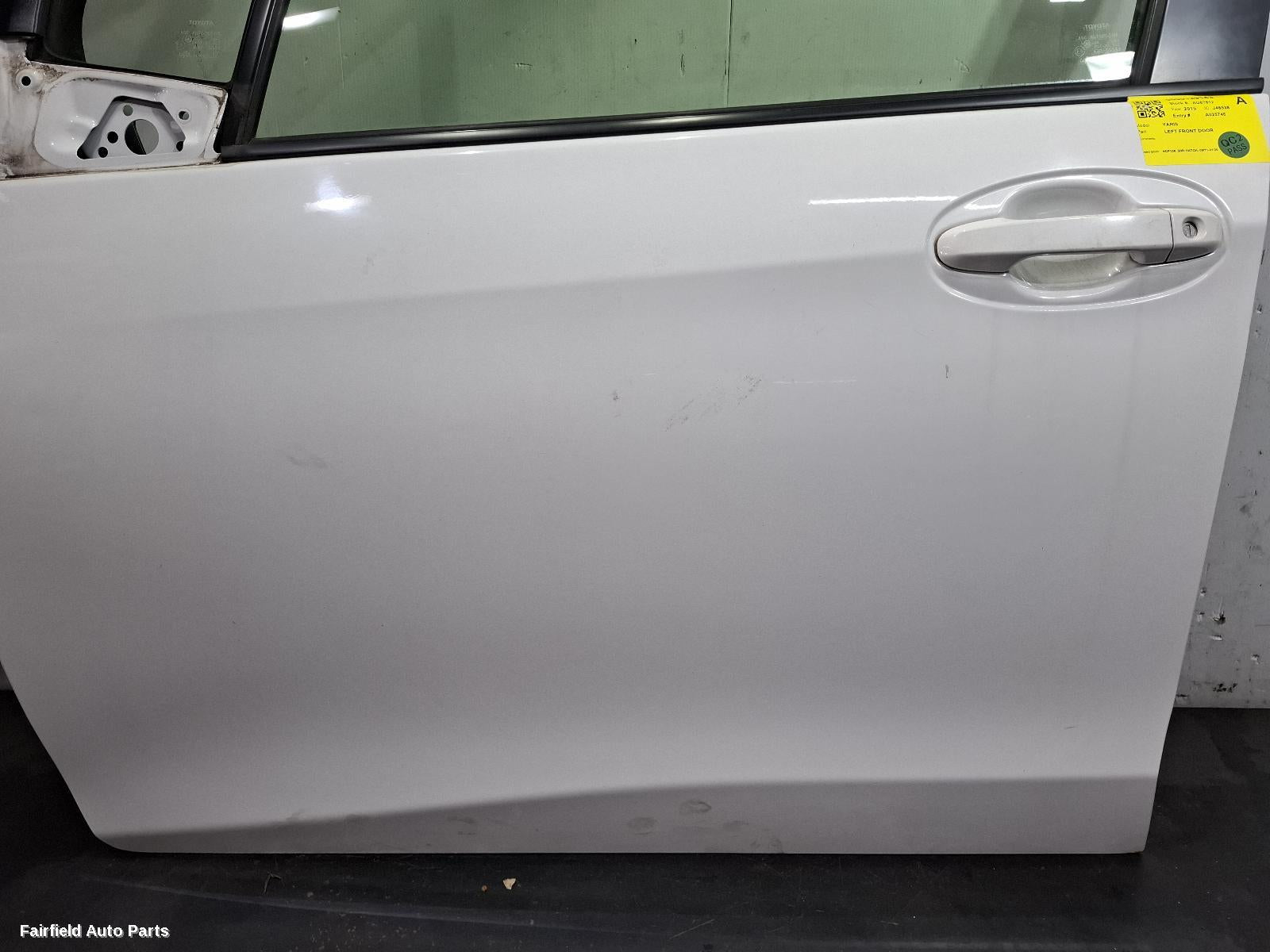 2011-2020 Toyota Yaris Left Front Door