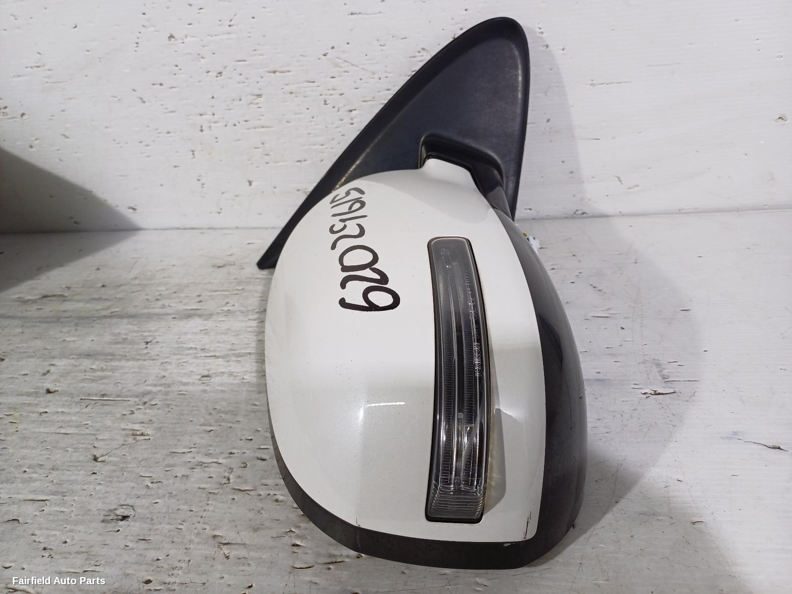 2012-2015 Mitsubishi Outlander Right Door Mirror