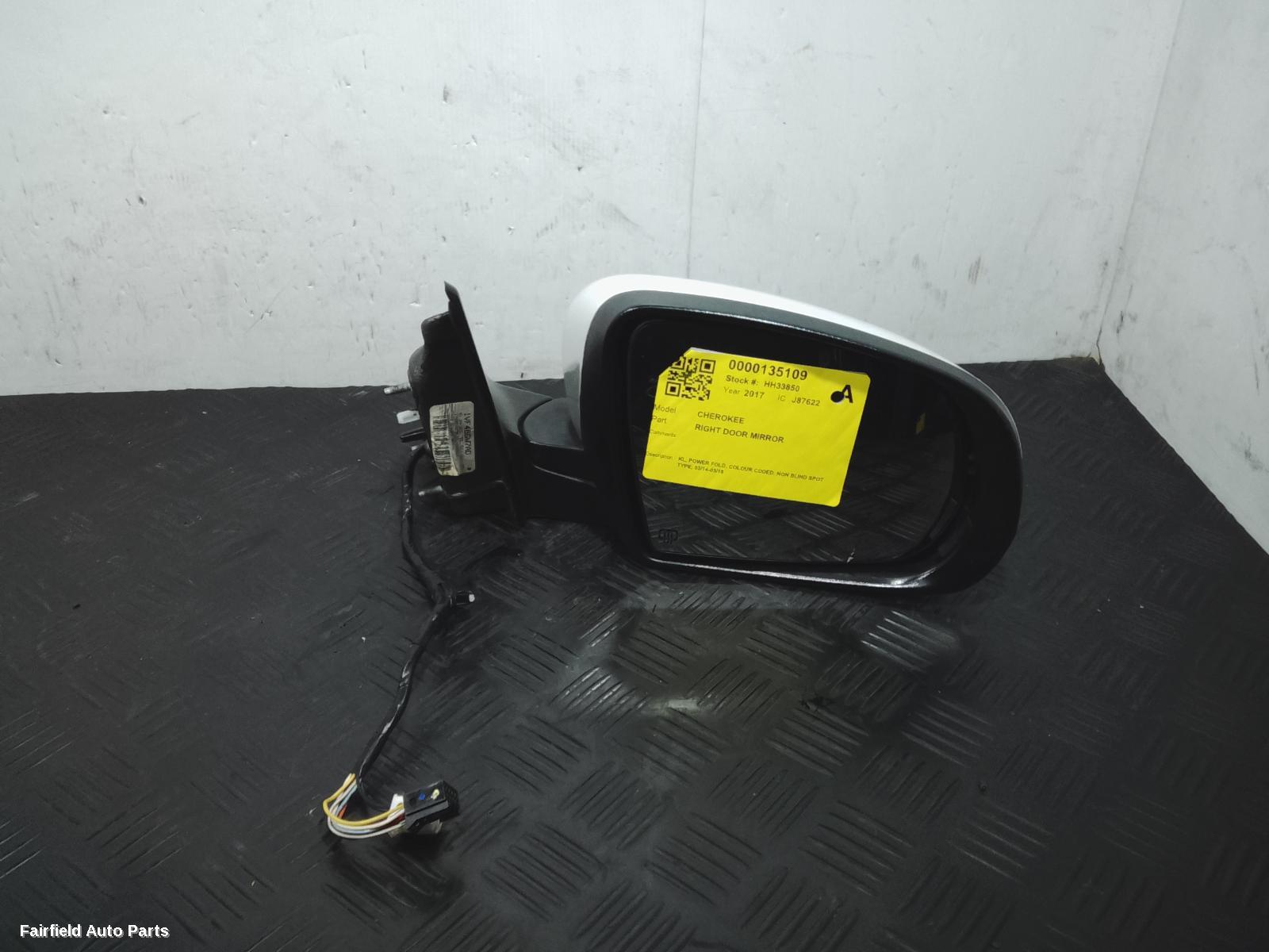 2014-2018 Jeep Cherokee Right Door Mirror