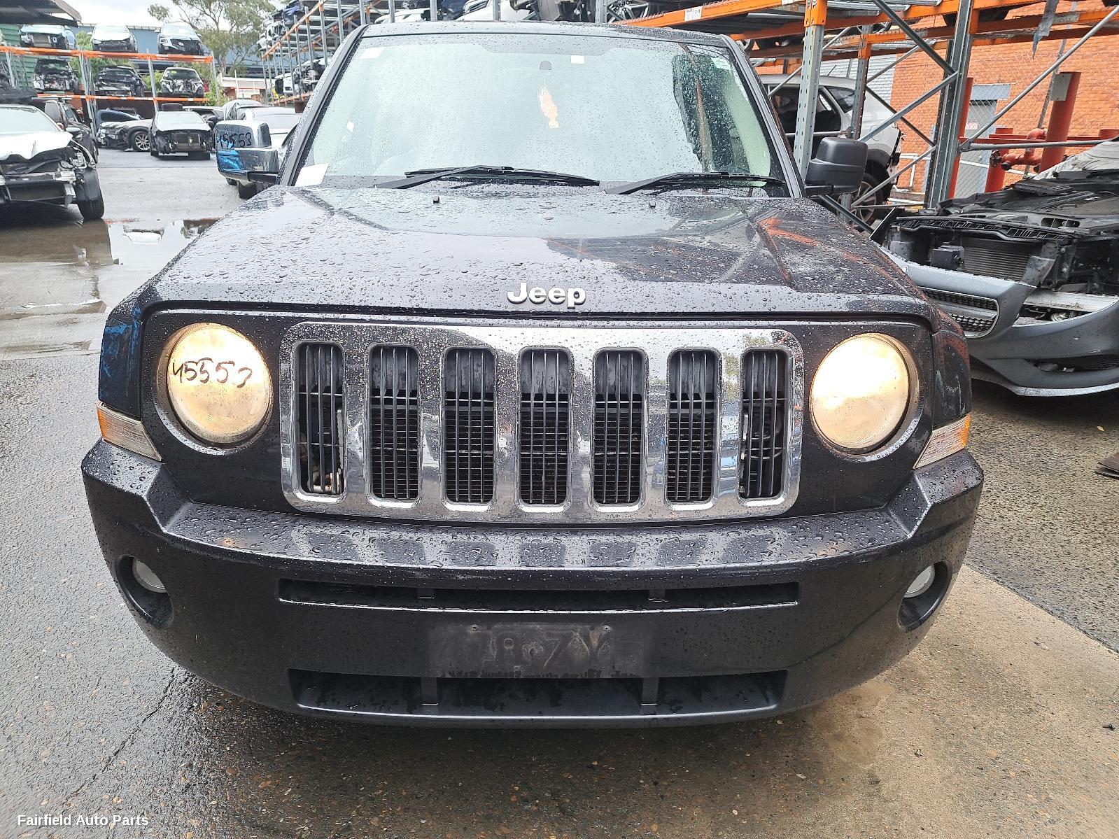 2010 Jeep Patriot Left Rear Door Sliding