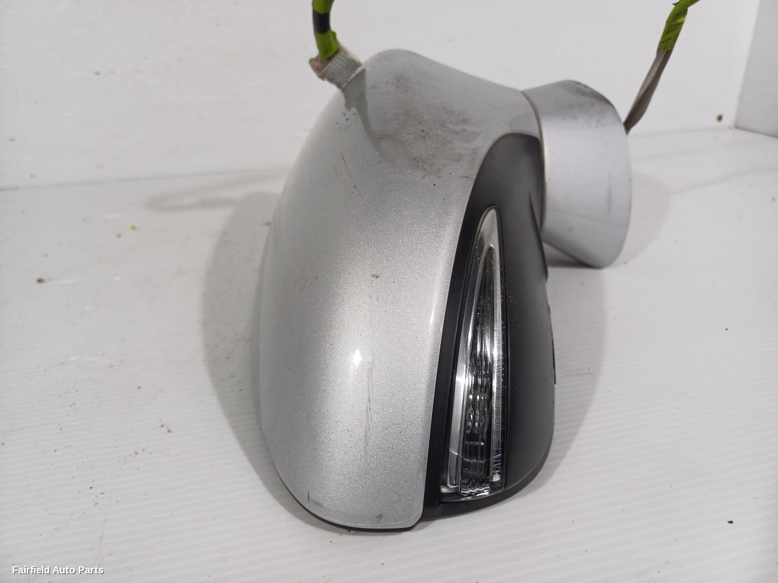2010-2013 Lexus Ct200h Right Door Mirror