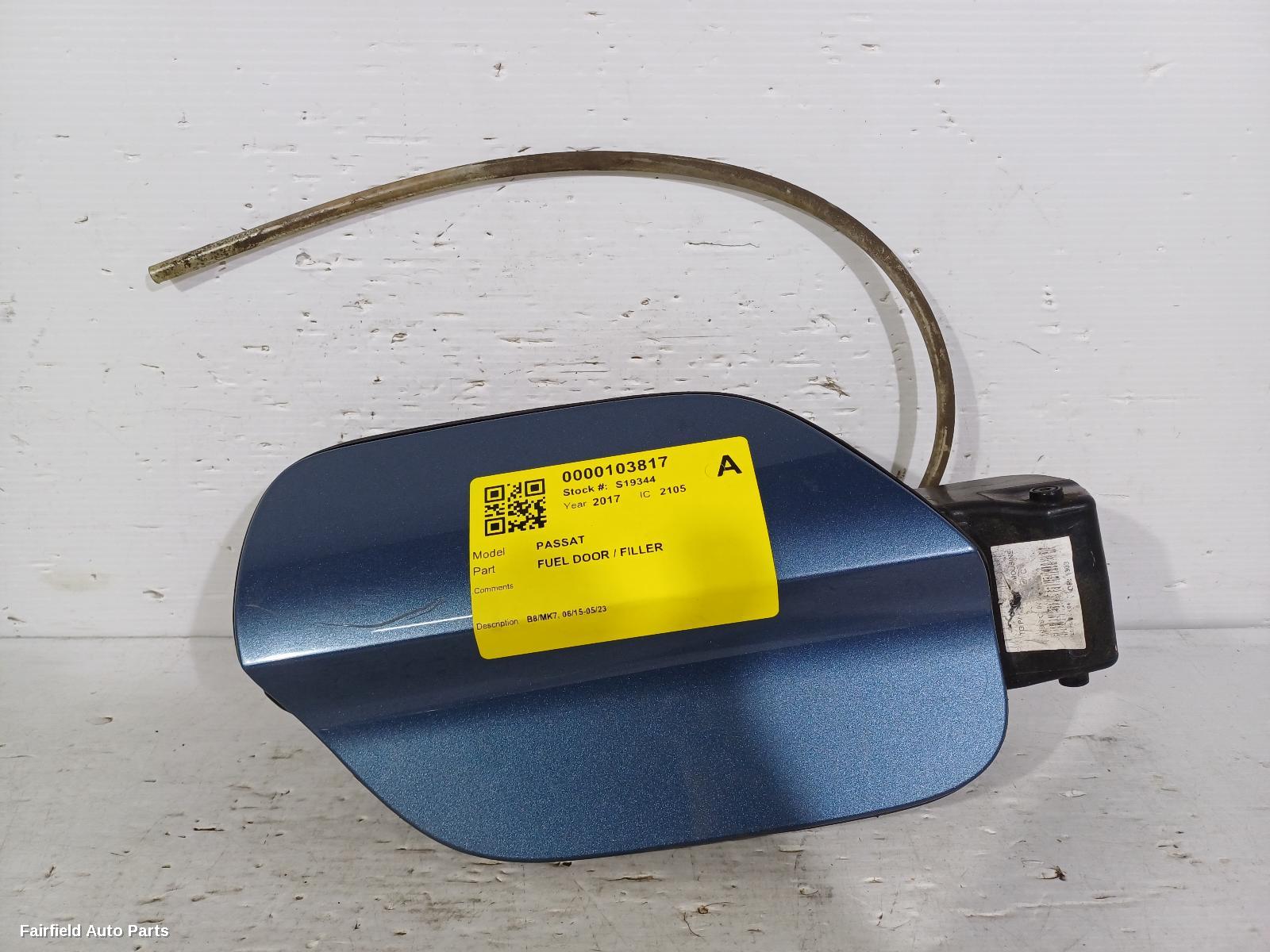 2015-2019 Volkswagen Passat Fuel Door Filler