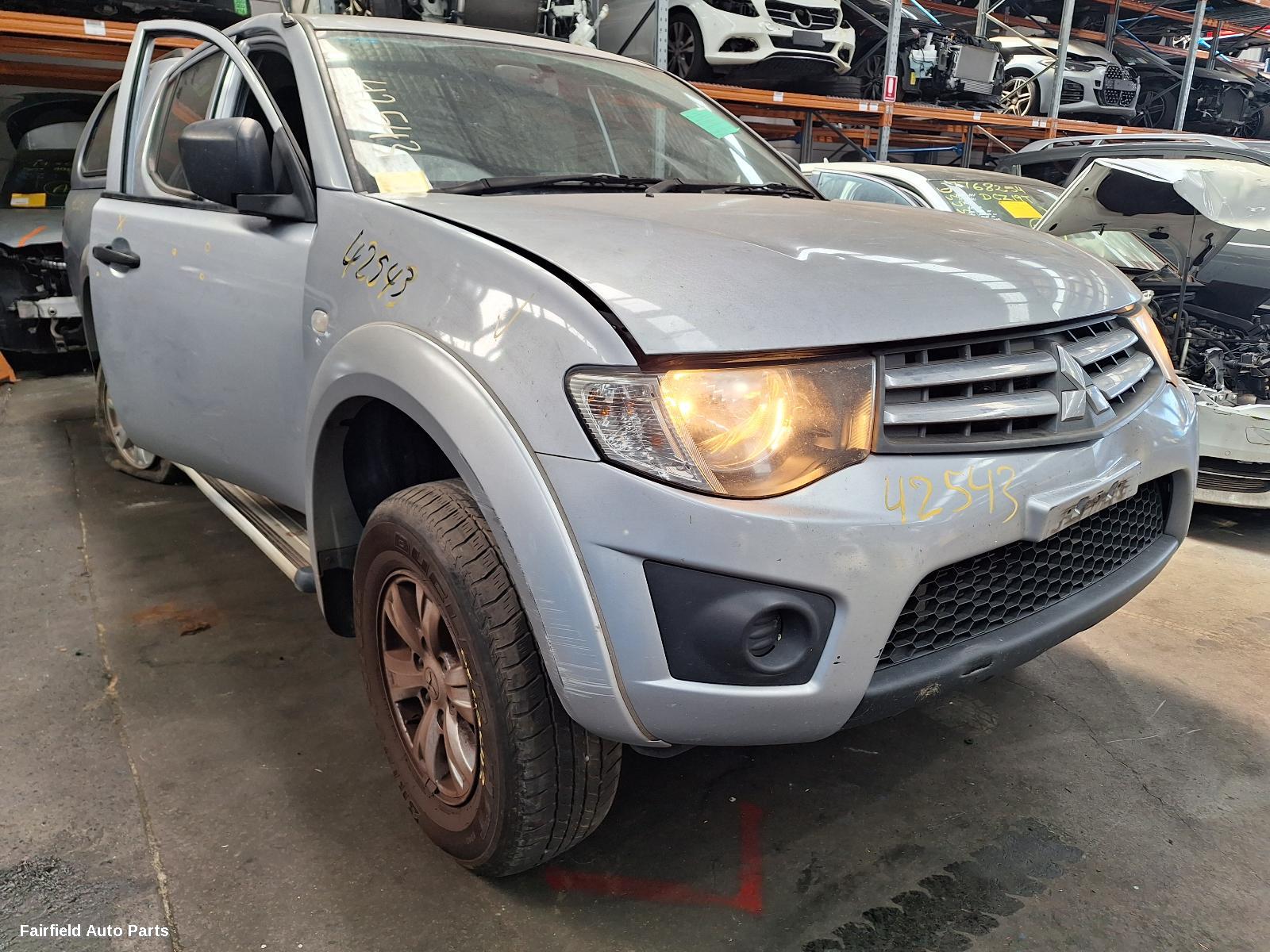 2006-2015 Mitsubishi Triton Axle