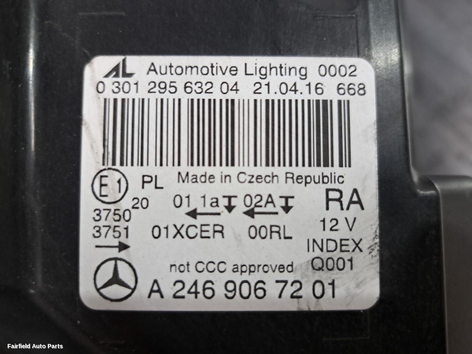 2015-2019 Mercedes B Class Right Headlamp