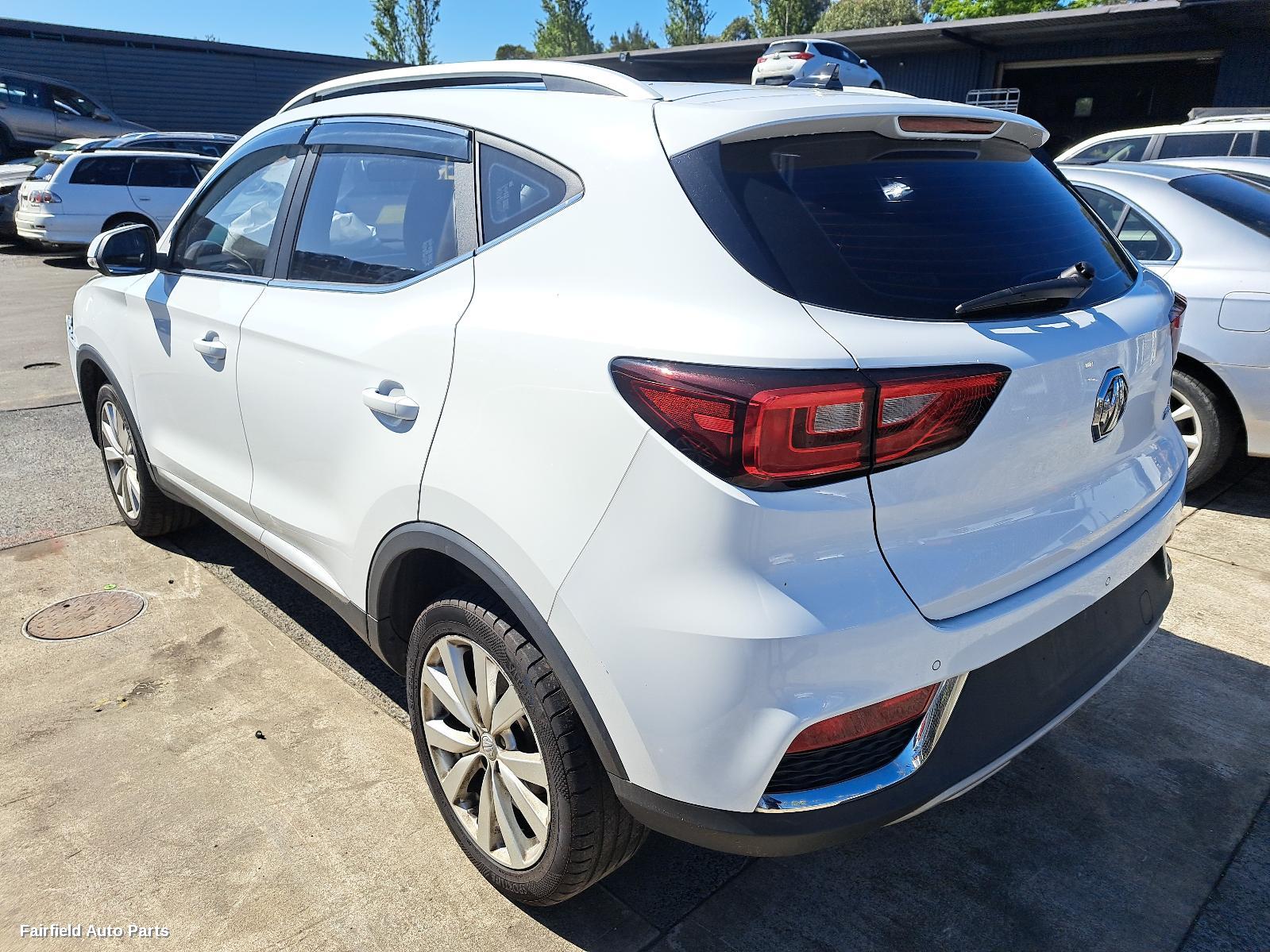 2021 Mg Zs Right Taillight