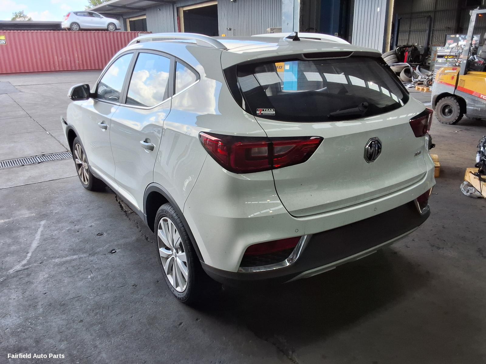 2024 Mg Zs Rear Garnish