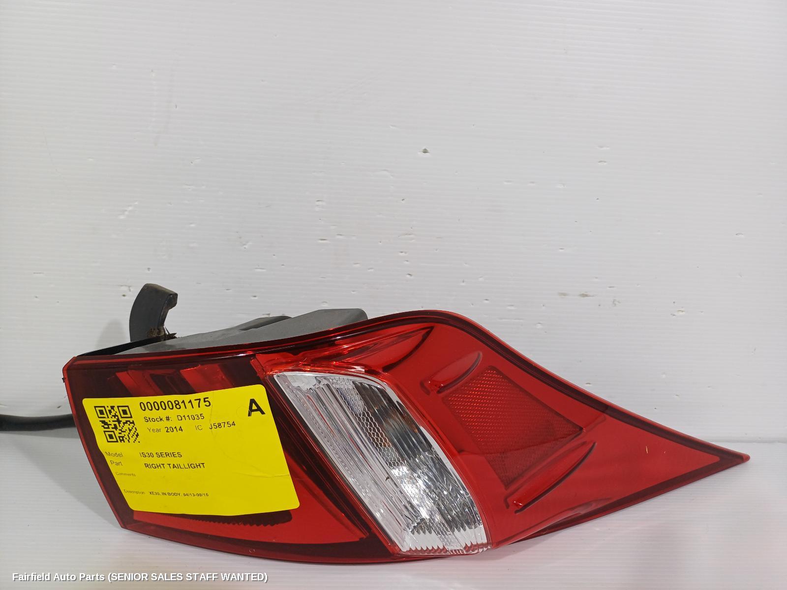 2014 Lexus Is Series Right Taillight