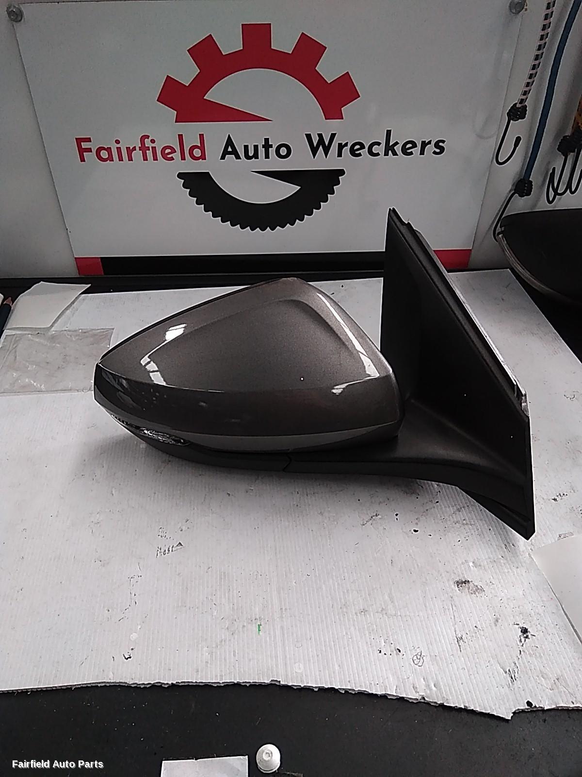 2017-2025 Volkswagen Polo Right Door Mirror