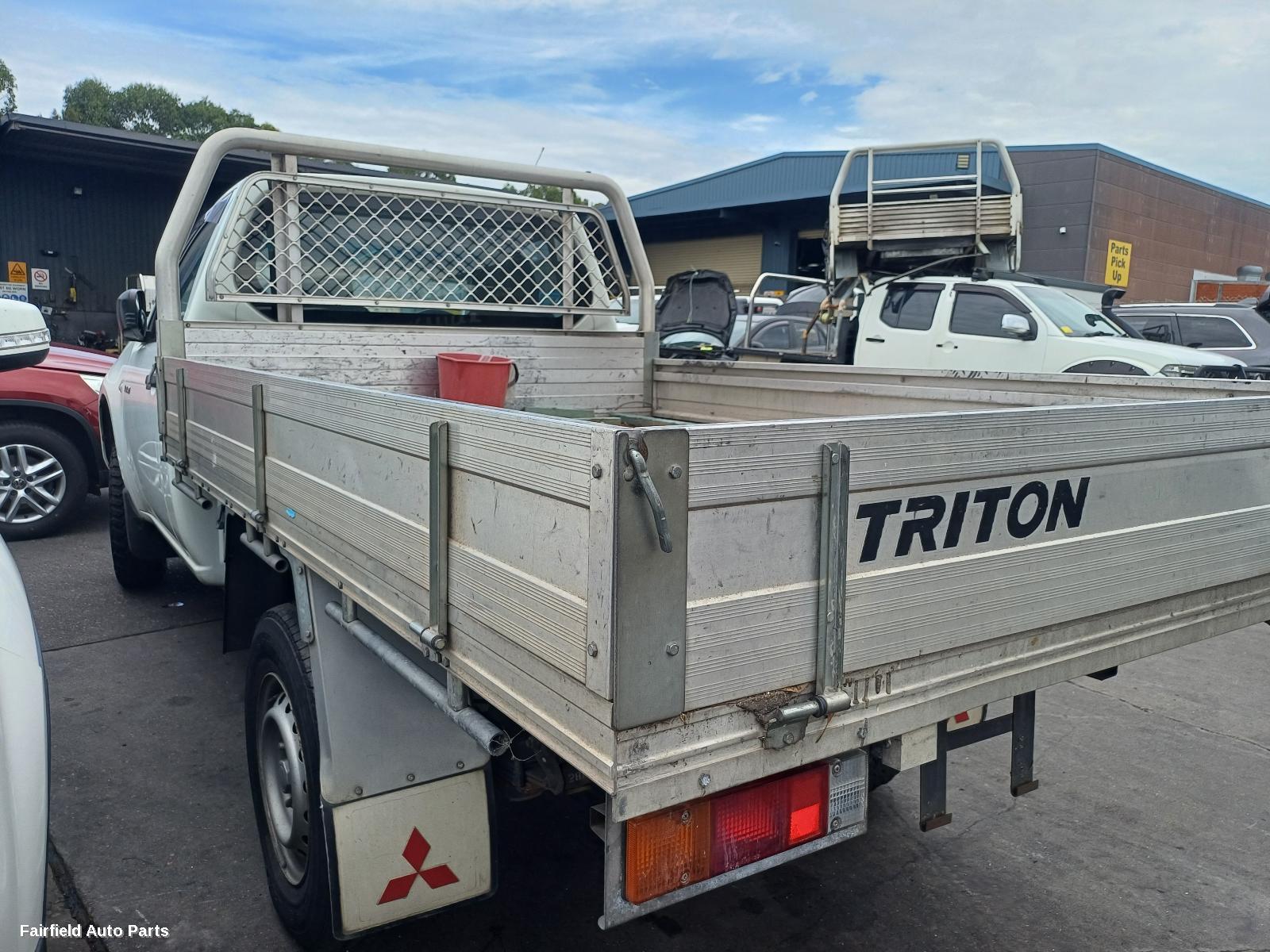 2006-2015 Mitsubishi Triton Left Front Door
