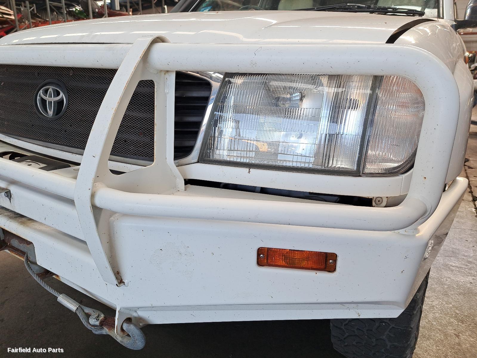 2000 Toyota Landcruiser Towbar