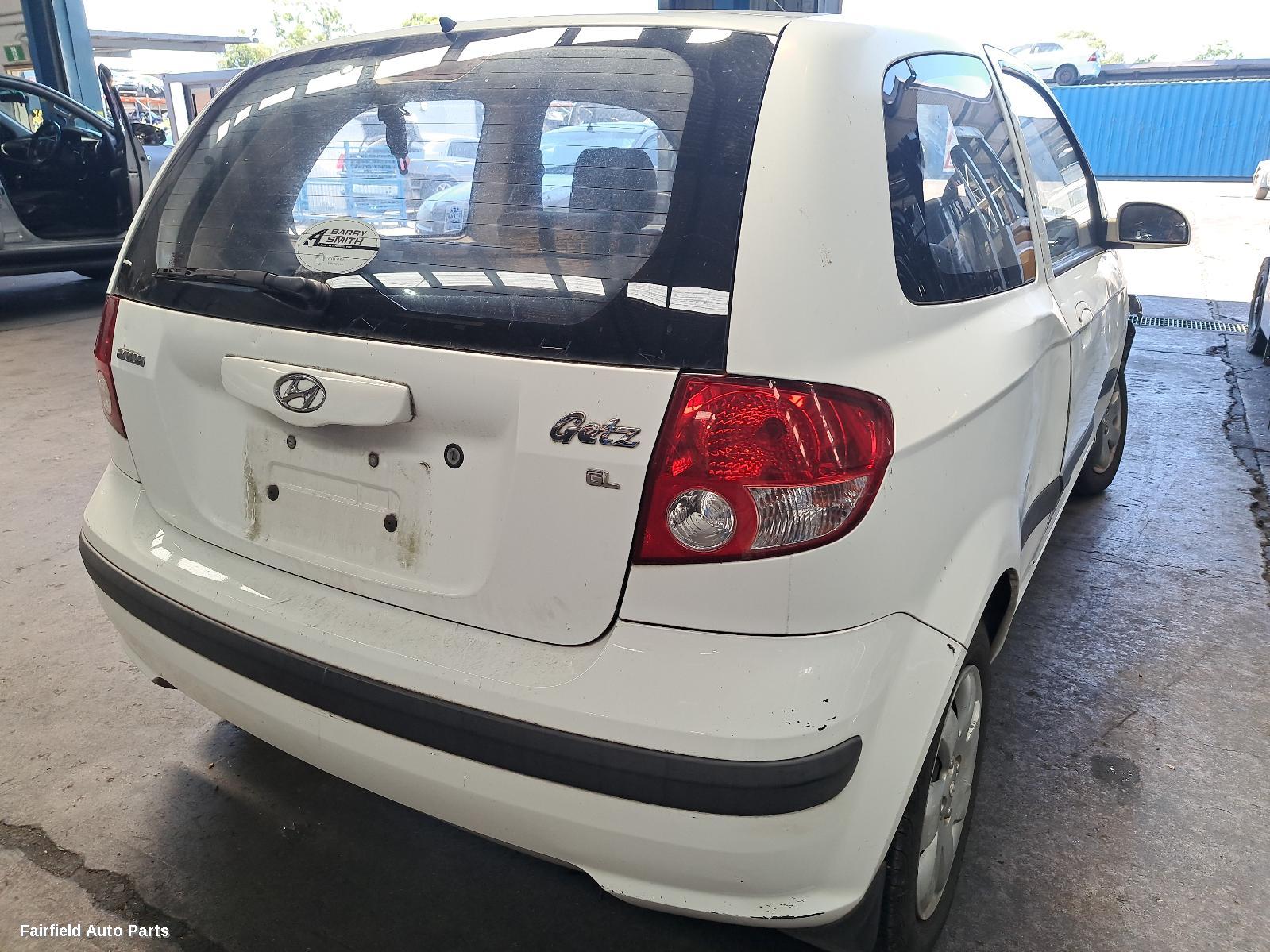 2004 Hyundai Getz Left Taillight