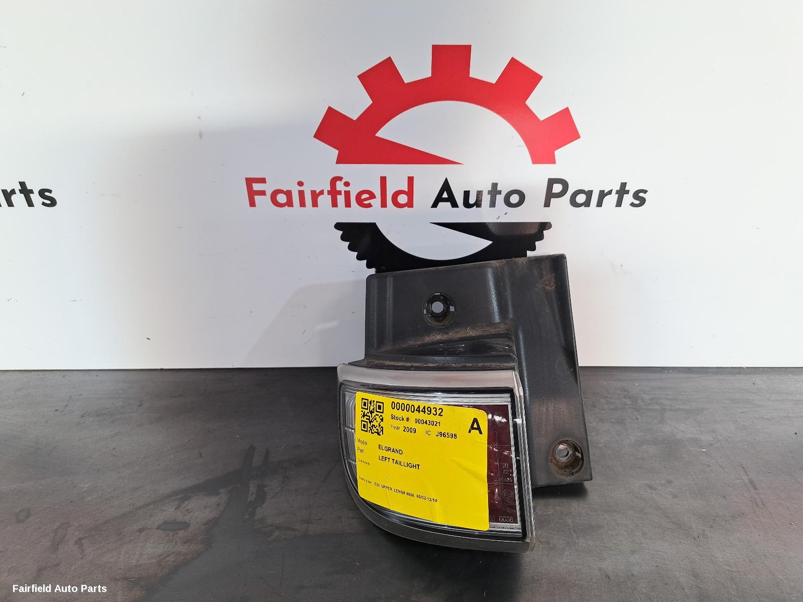 2009 Nissan Elgrand Left Taillight