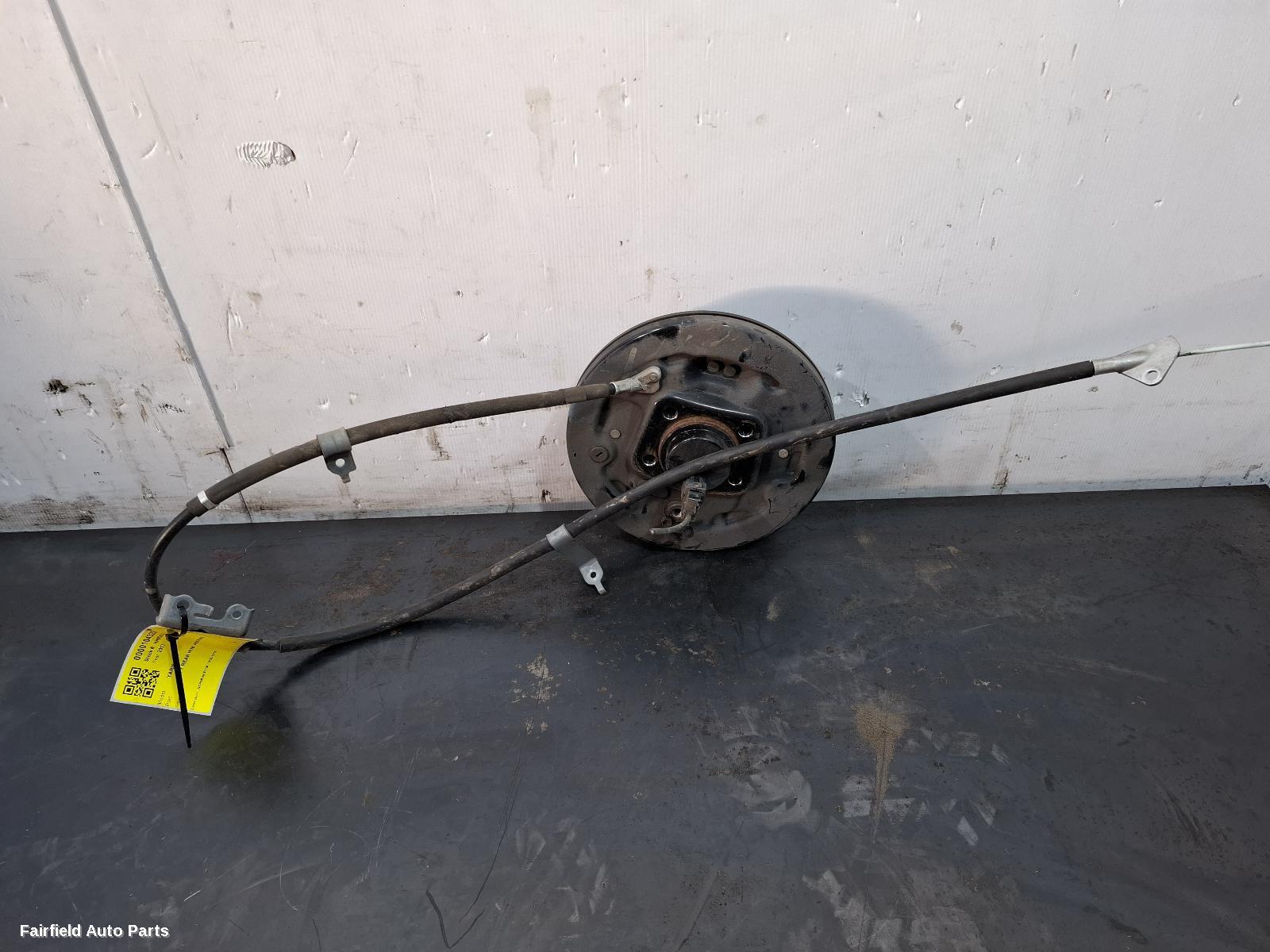 2017 Toyota Yaris Left Rear Hub Assembly