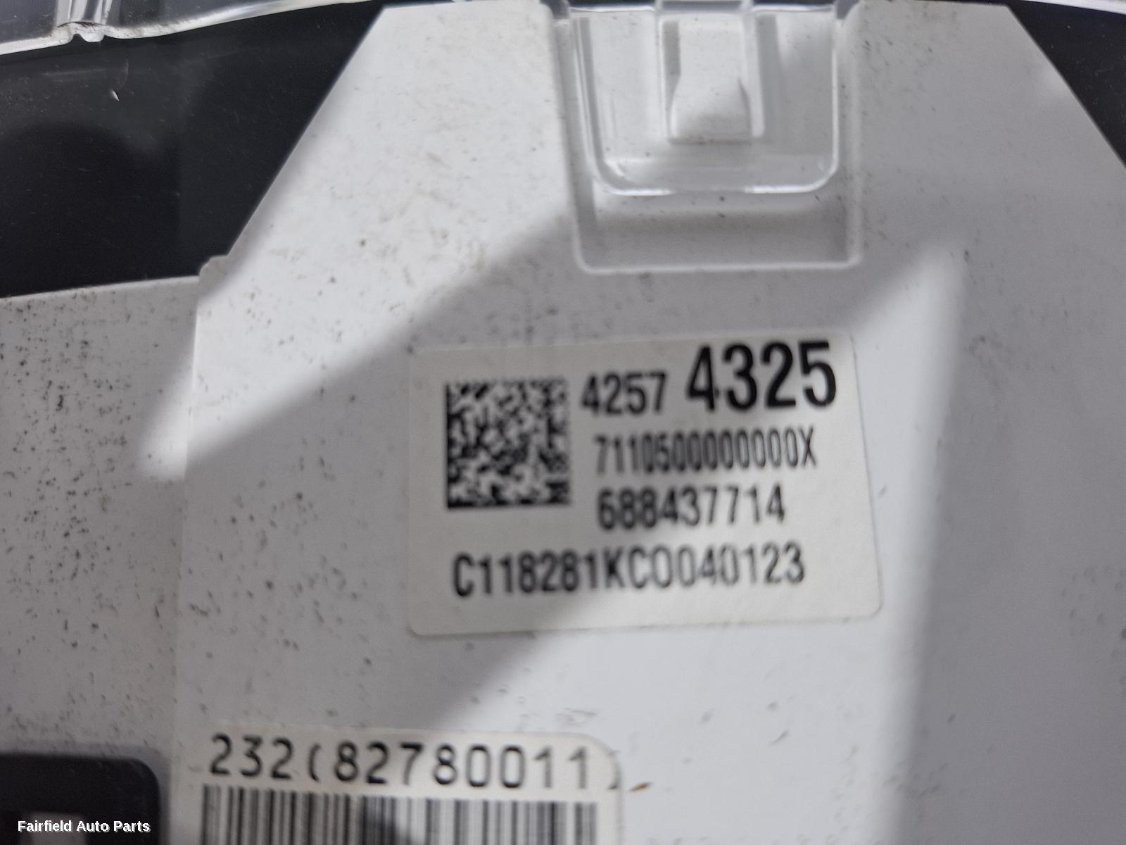 2016-2020 Holden Trax Instrument Cluster