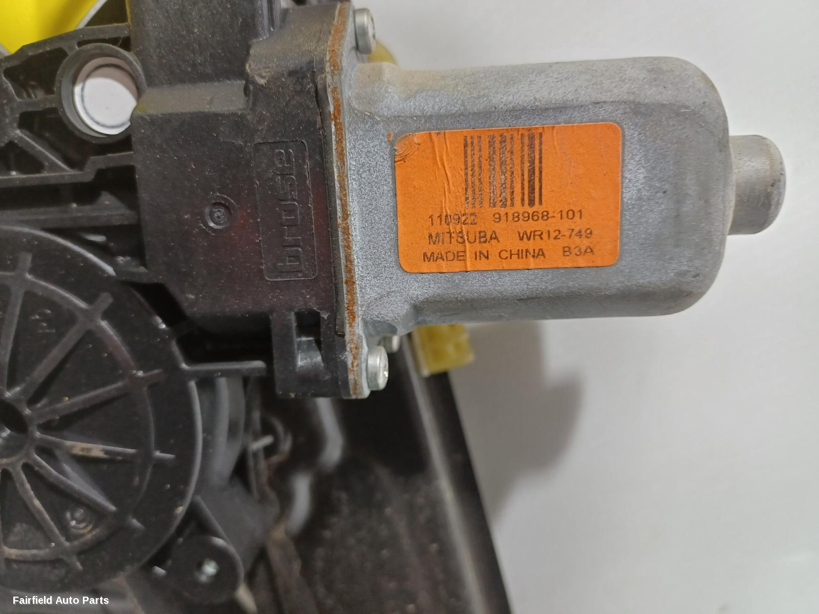 2011-2020 Mazda Bt50 Right Rear Wnd Reg Motor