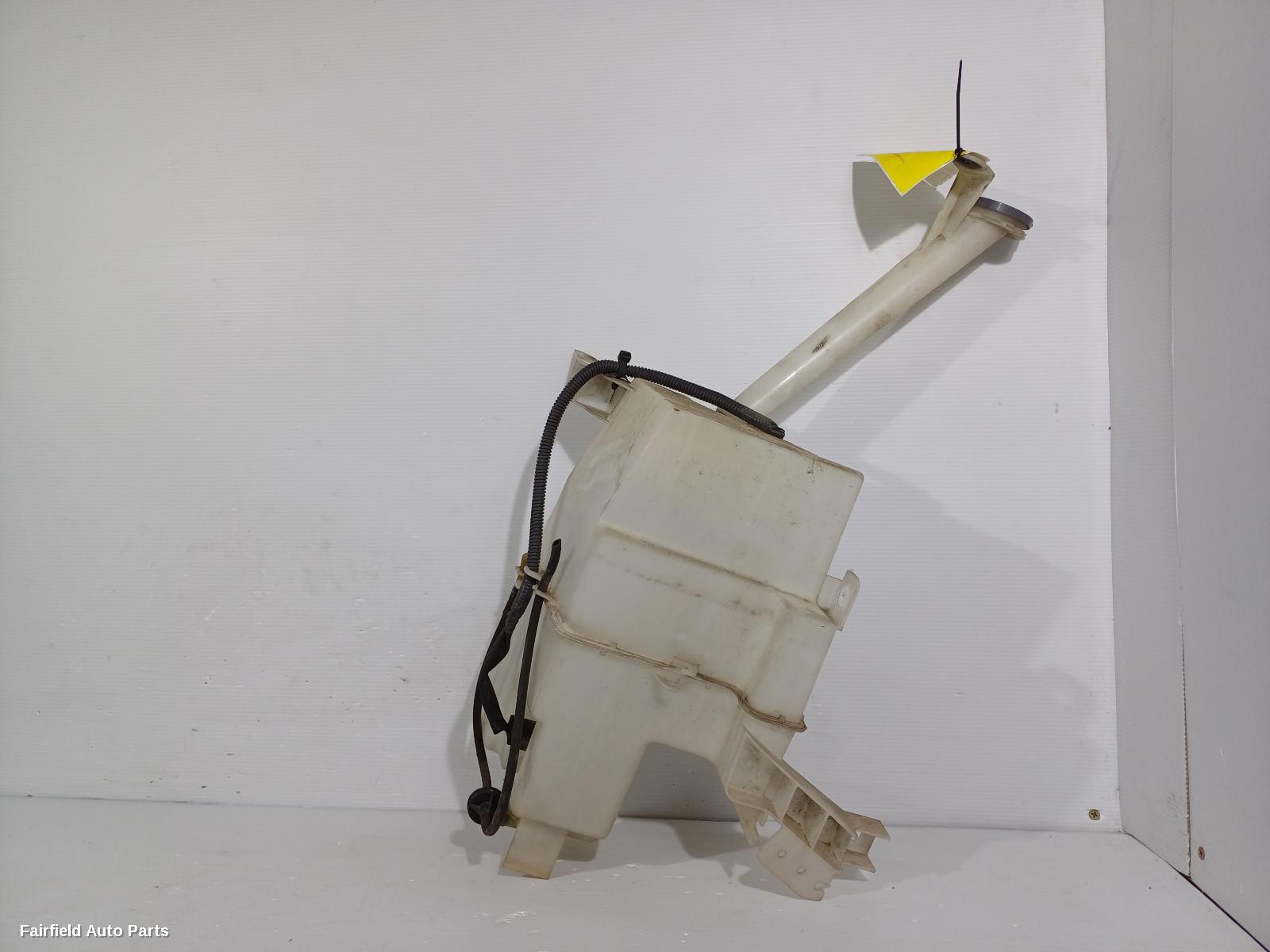 2007-2013 Nissan Xtrail Washer Bottle