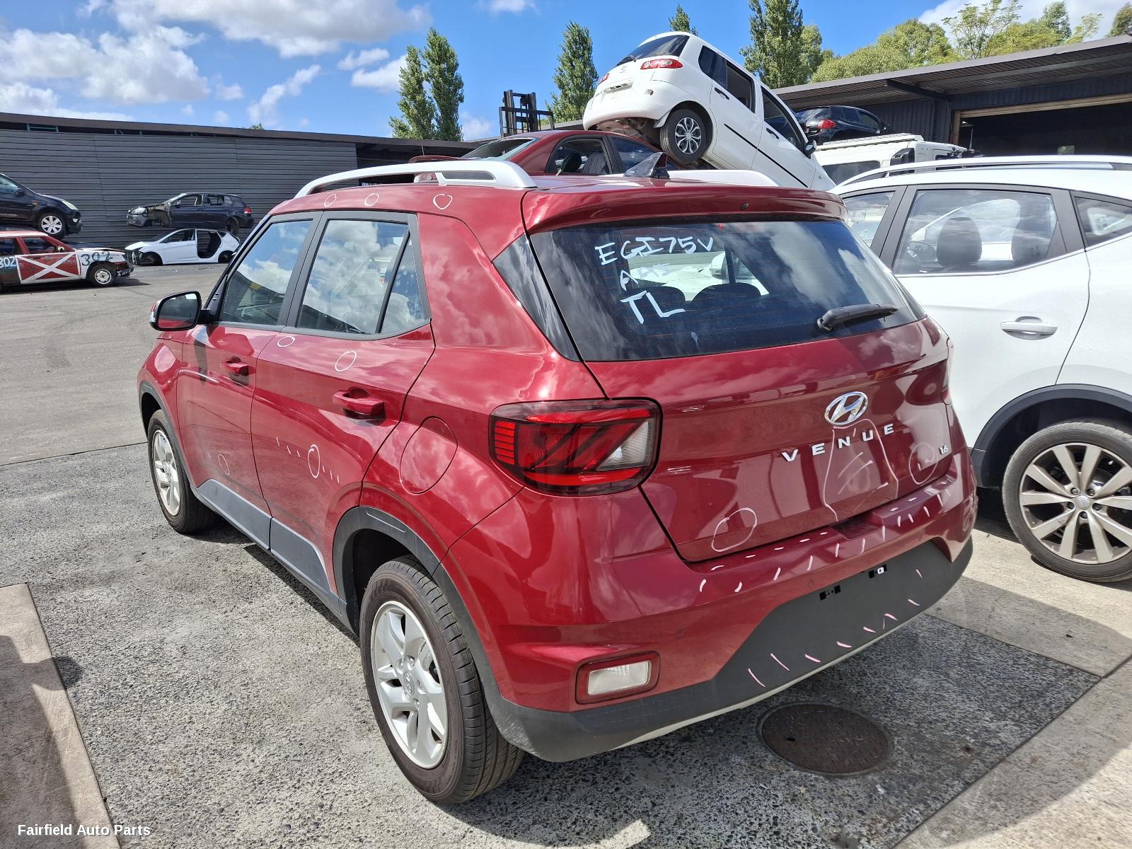 2020 Hyundai Venue Left Taillight