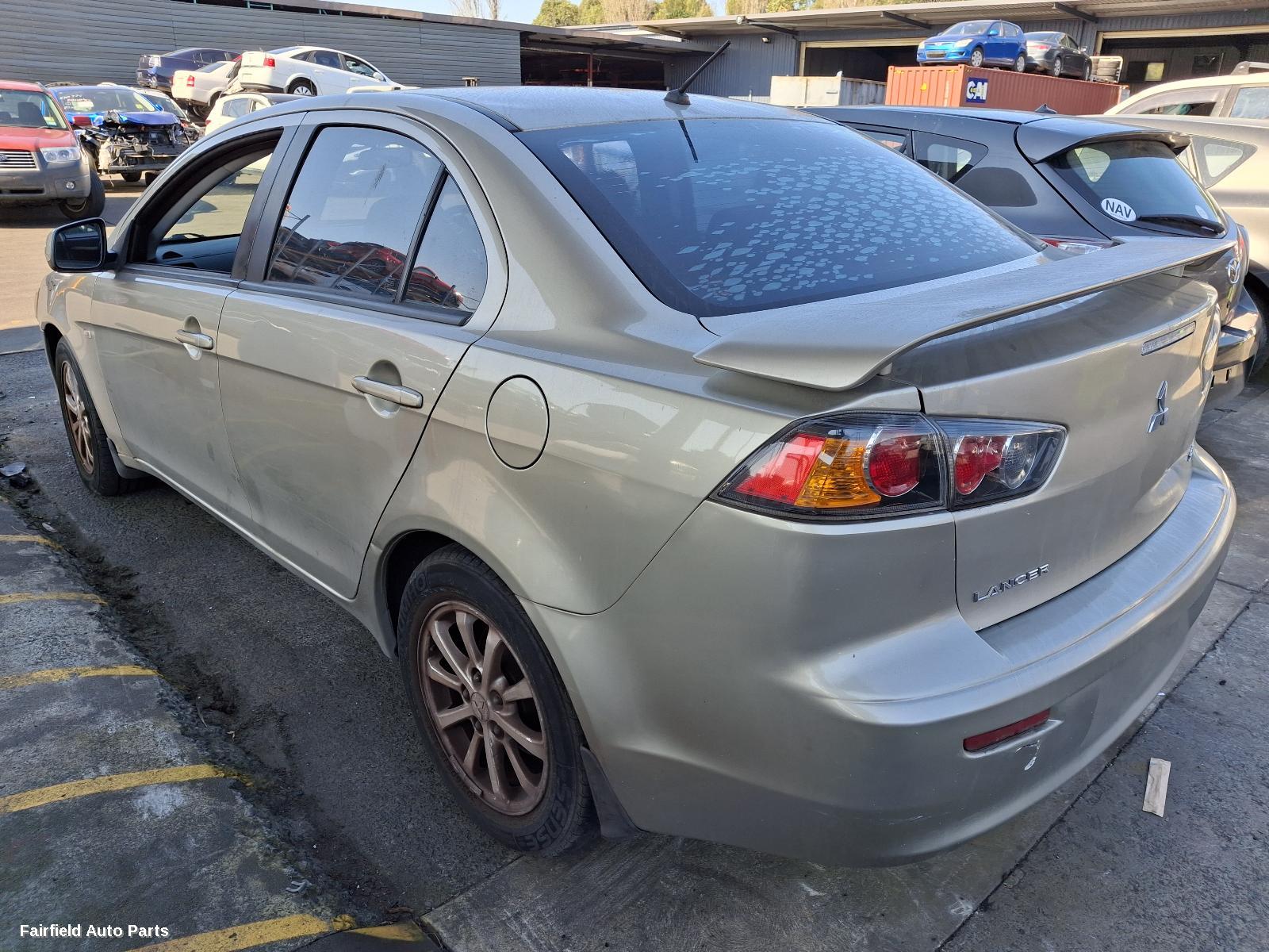 2011 Mitsubishi Lancer Left Taillight