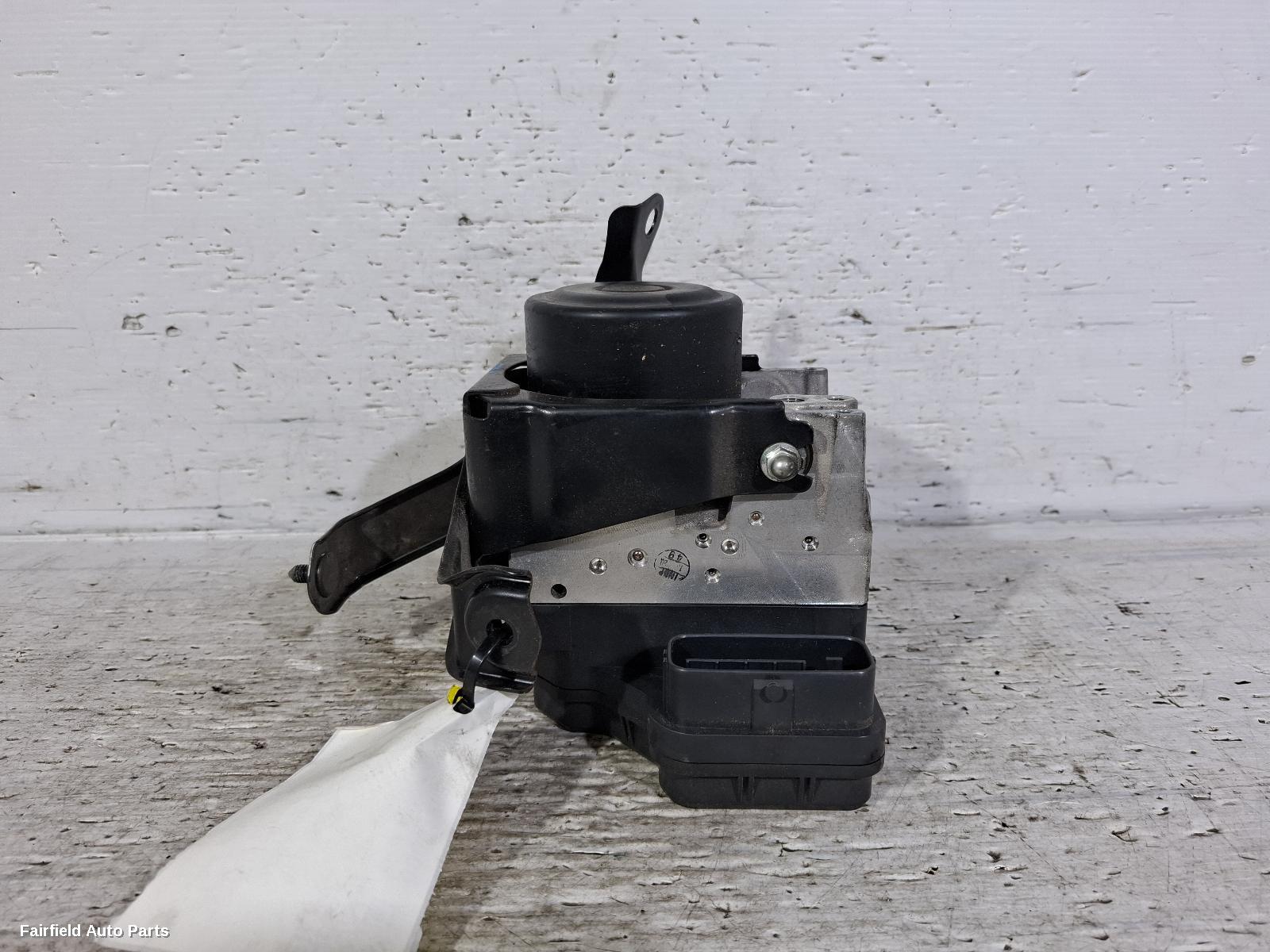 2005-2014 Lexus Is250/is250c Abs Pump Modulator