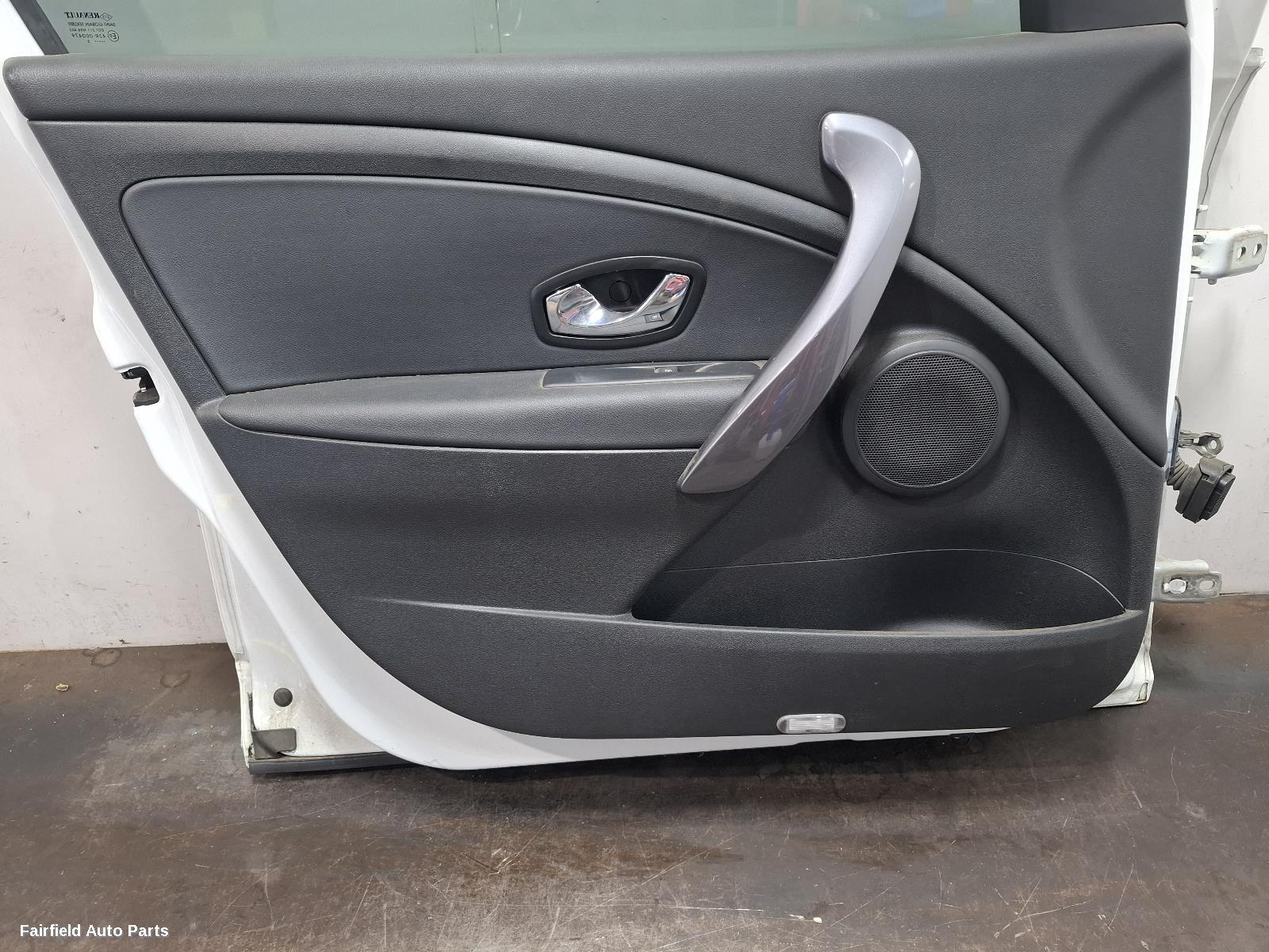 2010-2016 Renault Megane Left Front Door