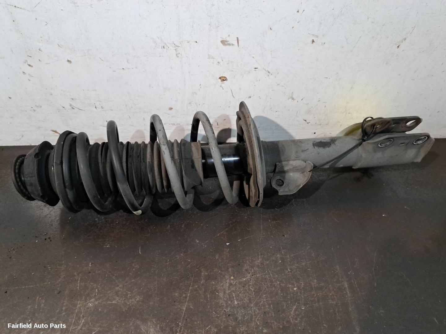 2014-2016 Toyota Yaris Left Front Strut