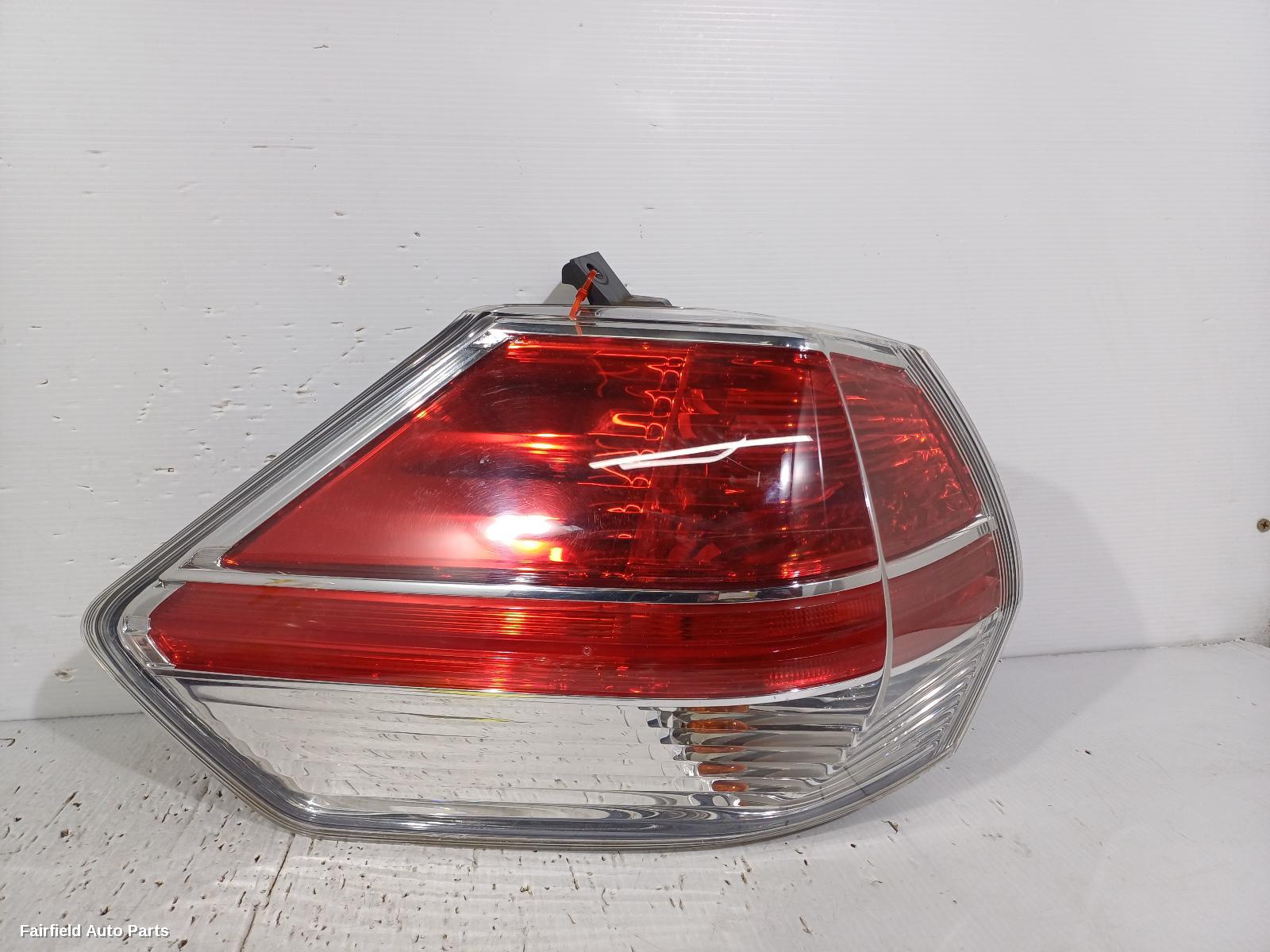 2014-2017 Nissan Xtrail Left Taillight