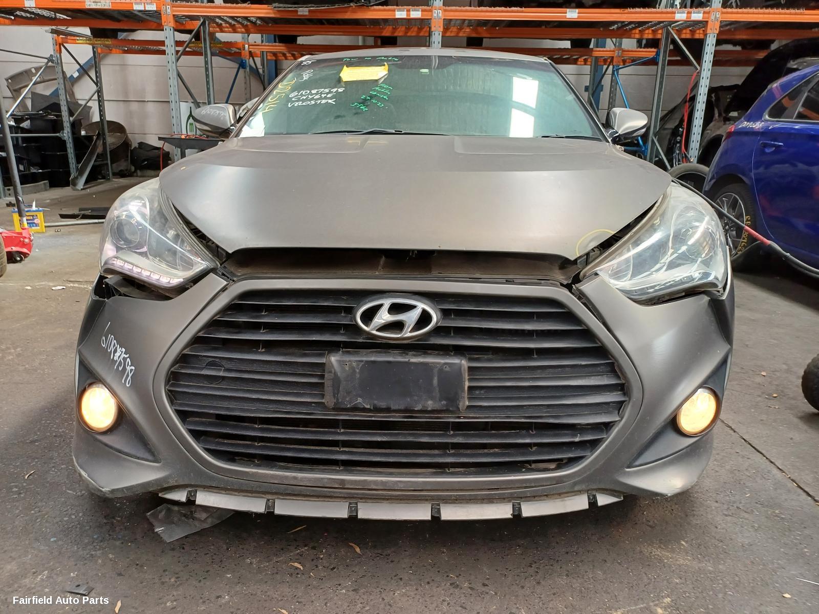 2013 Hyundai Veloster Overflow Bottle