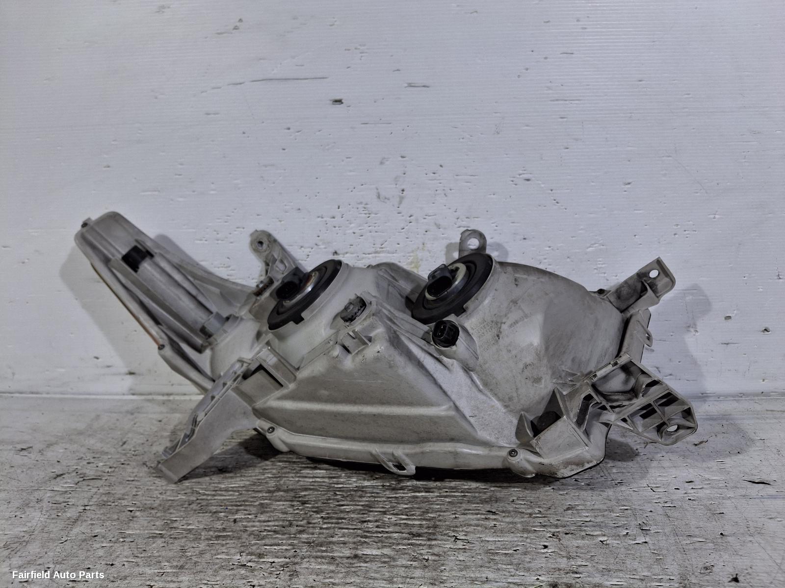 2010-2014 Toyota Kluger Left Headlamp