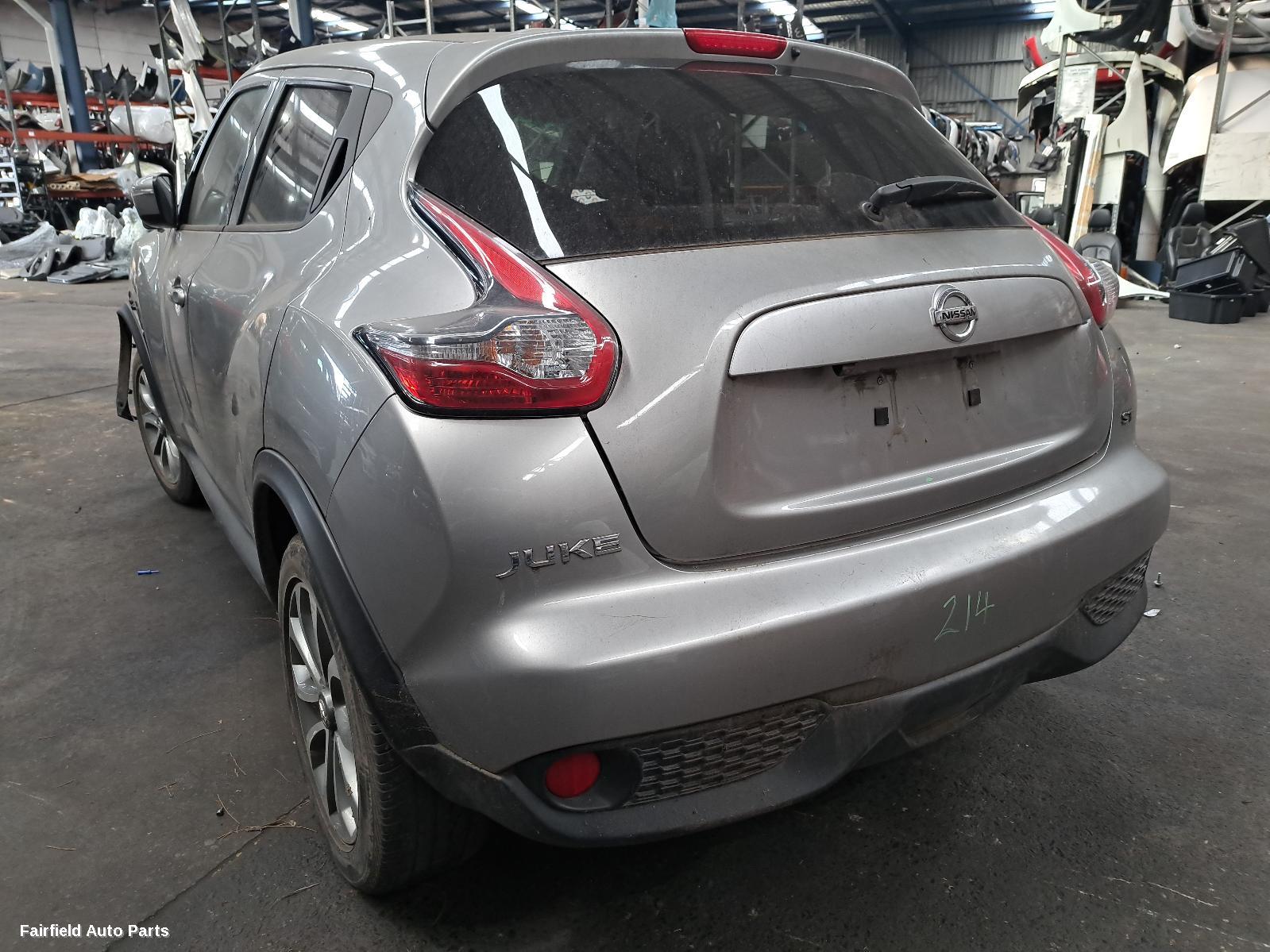 2015 Nissan Juke Left Taillight