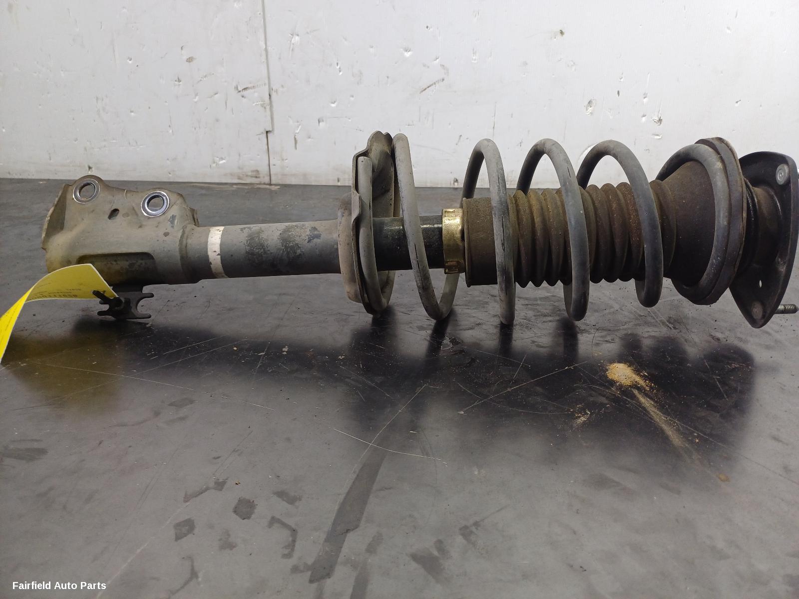 2002-2005 Toyota Echo Left Front Strut