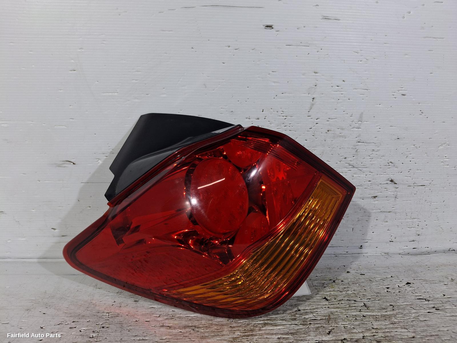2010-2019 Mitsubishi Asx Left Taillight