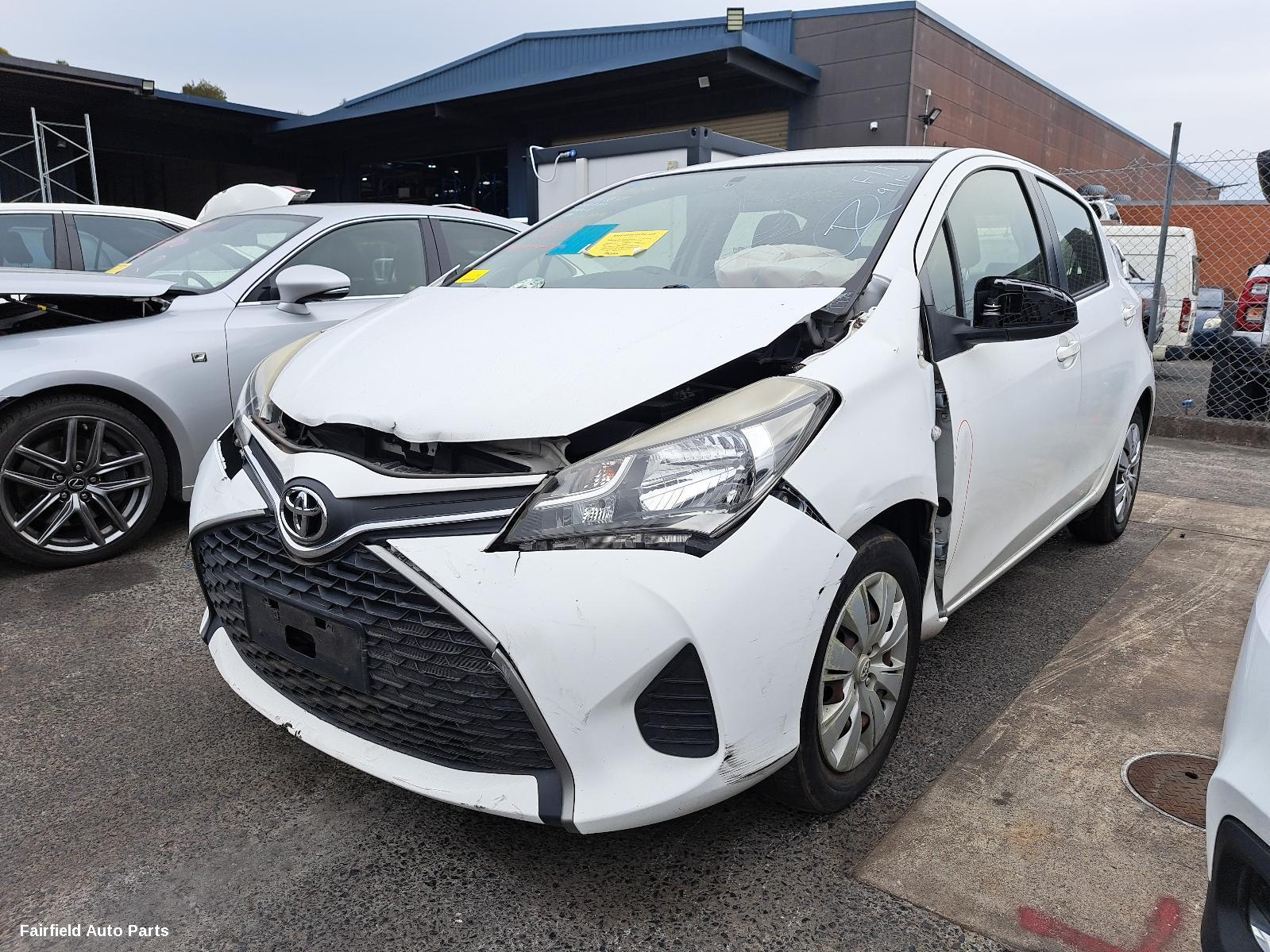 2015 Toyota Yaris Starter