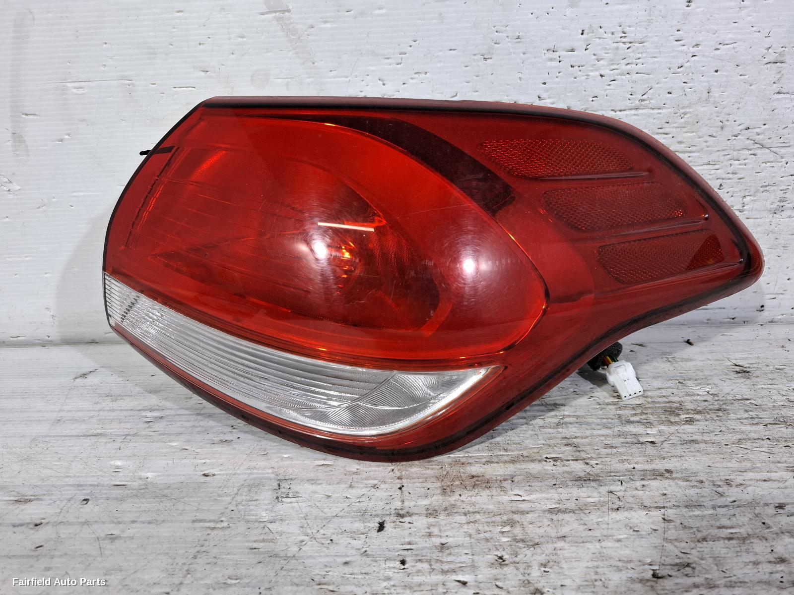 2013-2018 Kia Cerato Right Taillight
