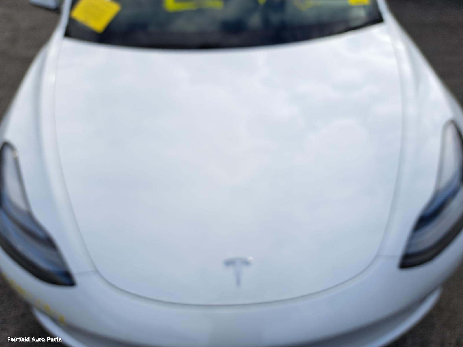 2022 Tesla Model 3 Reverse Camera