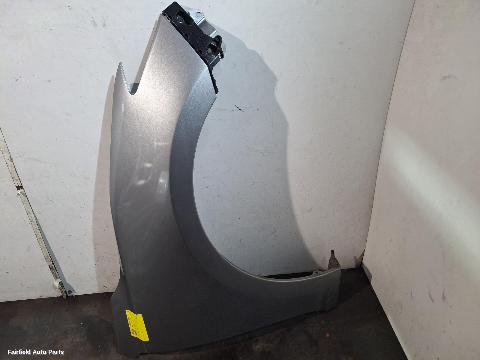 2013-2019 Mazda 3 Right Guard