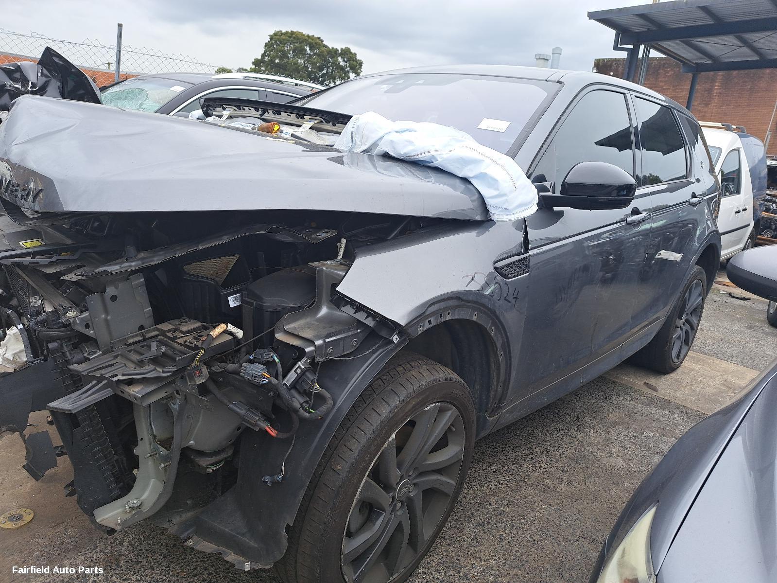 2016 Land Rover Discovery Sport Fuel Door Filler