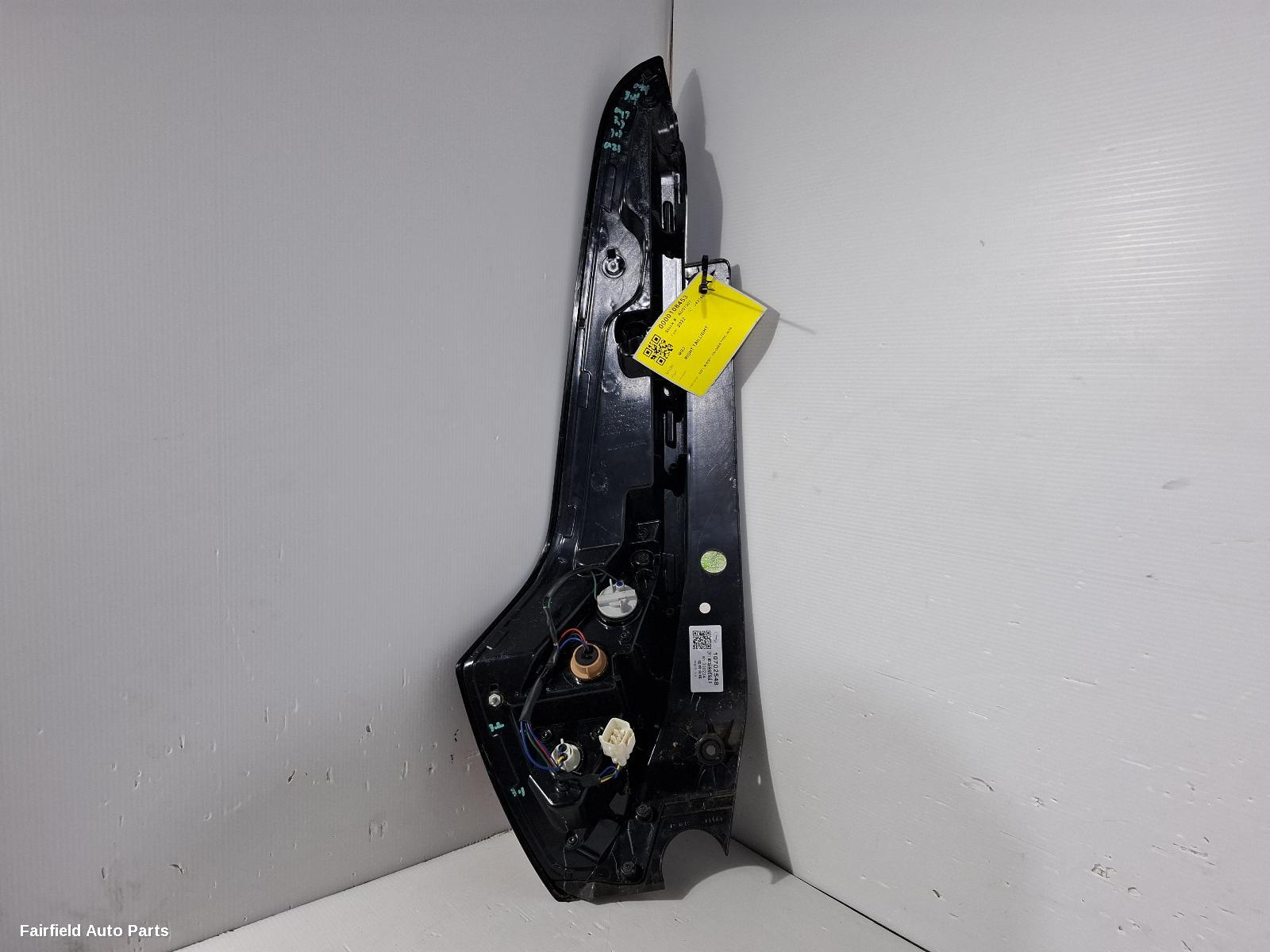 2018-2024 Mg Mg3 Right Taillight