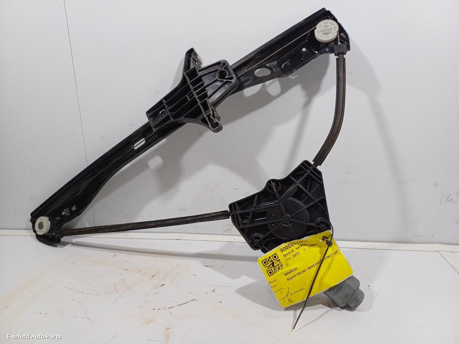 2010-2022 Volkswagen Amarok Right Front Window Reg Motor