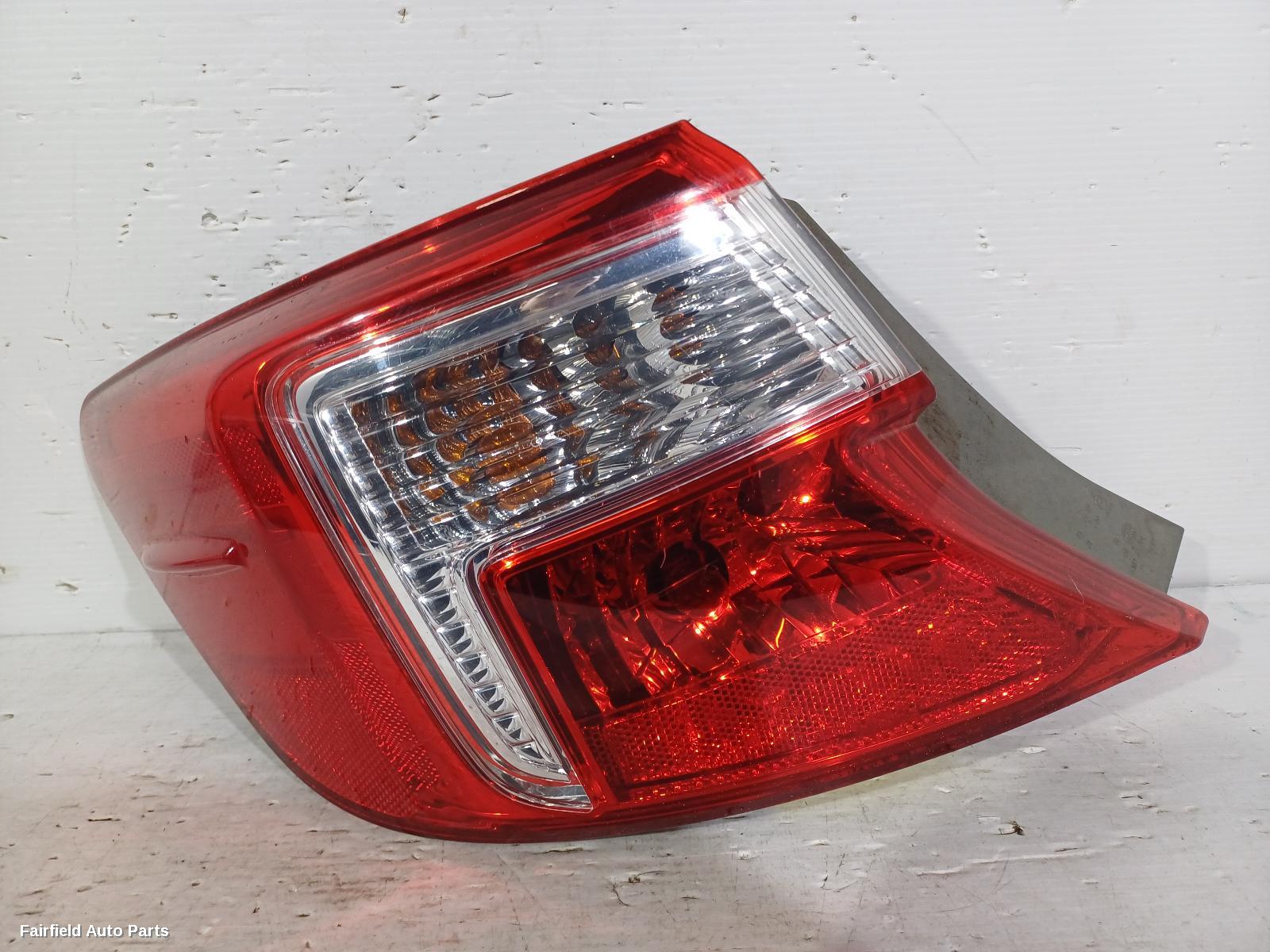 2012 Toyota Camry Left Taillight
