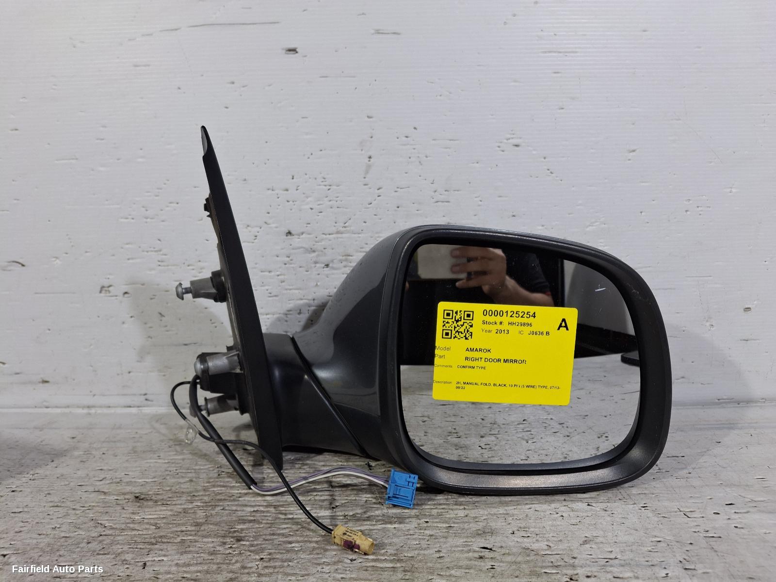 2013-2022 Volkswagen Amarok Right Door Mirror