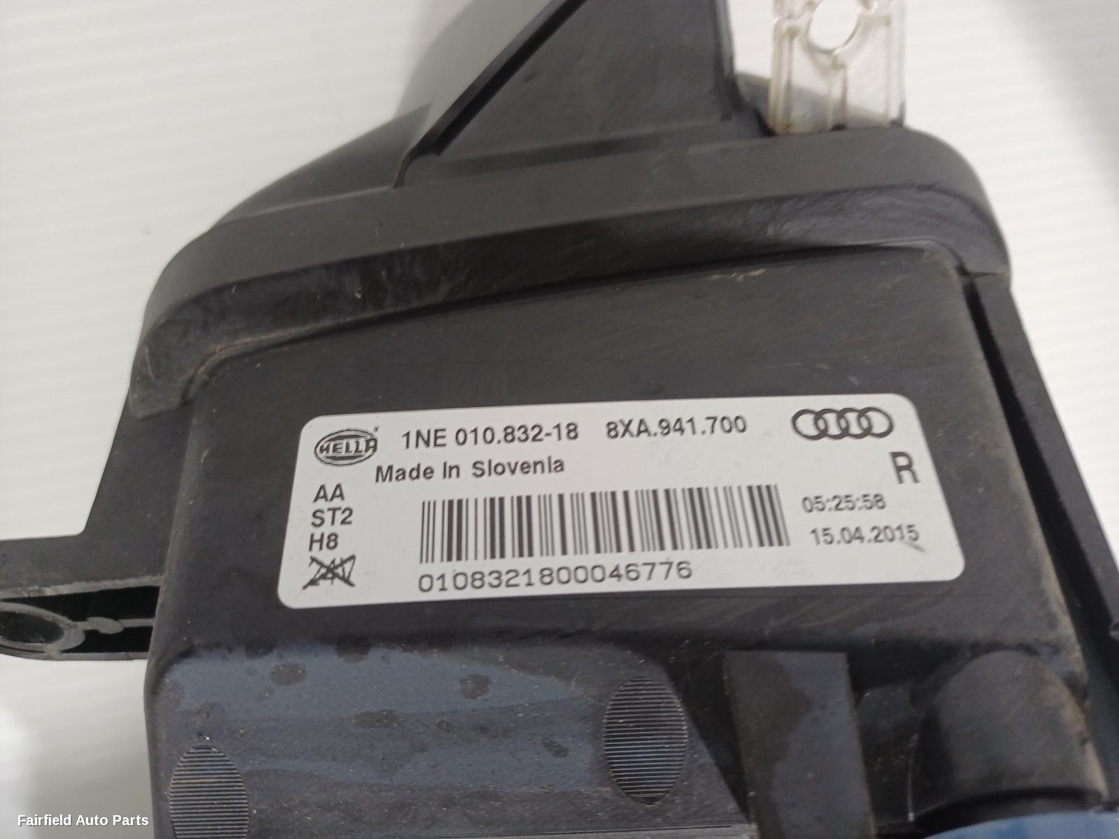 2015-2018 Audi A1 Right Indicator Fog Side