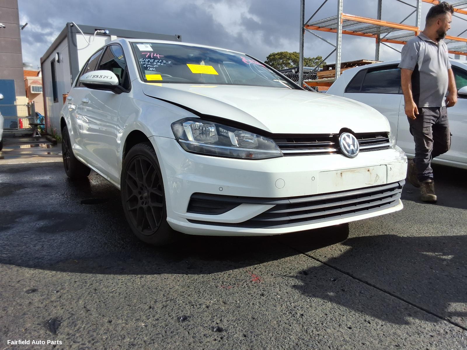 2017 Volkswagen Golf Right Headlamp