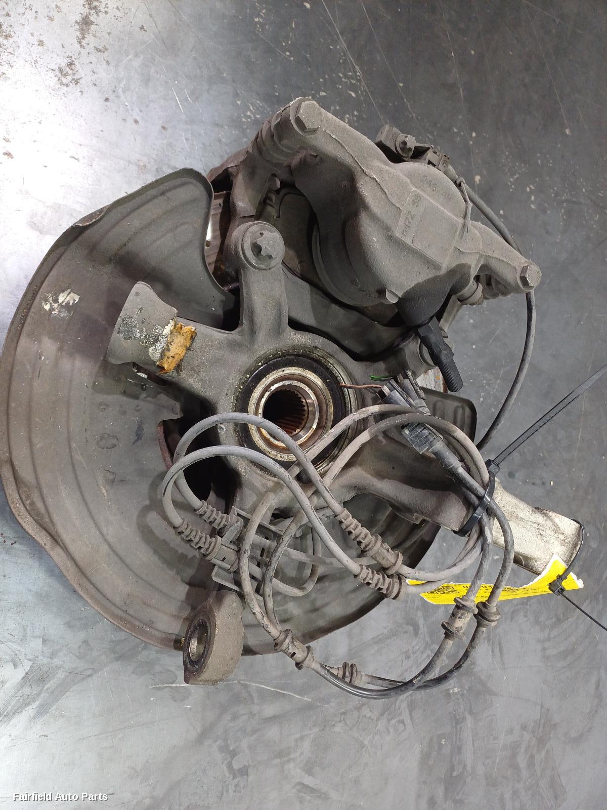 2013-2019 Mercedes Cla Class Right Front Hub Assembly